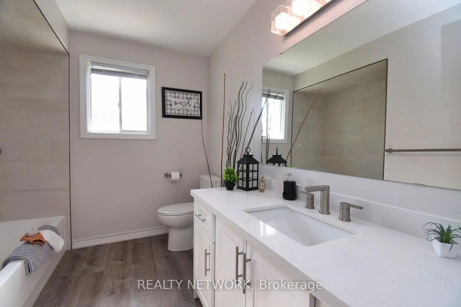 Photo 30 of 29 Riviera Ridge, Hamilton, Winona Park — HOMEH