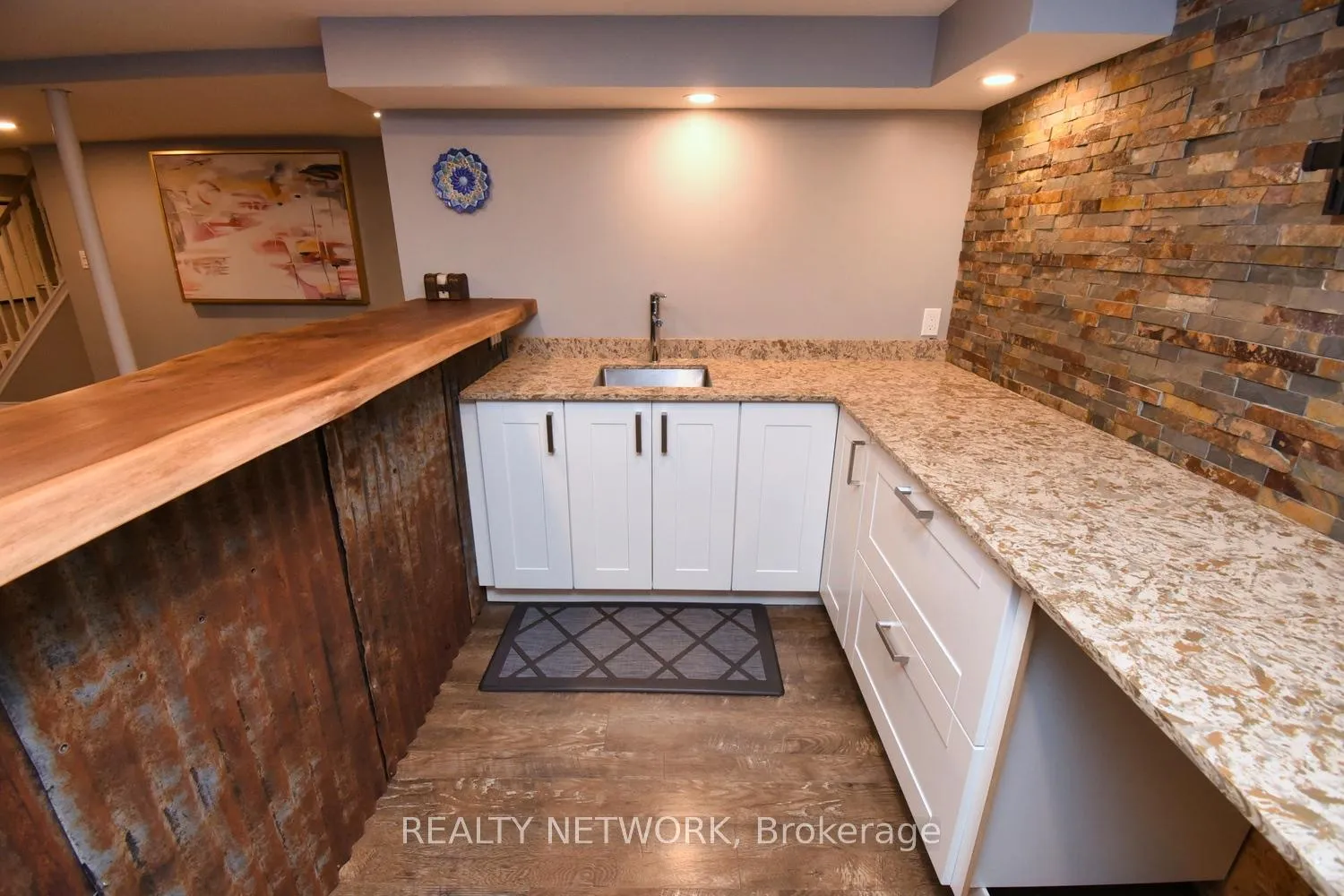 Photo 40 of 29 Riviera Ridge, Hamilton, Winona Park — HOMEH