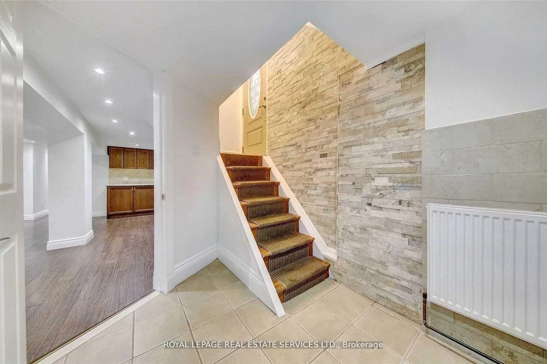 Photo 8 of Unit Lower, 87 Dawes Road, Toronto, East End-Danforth — HOMEH