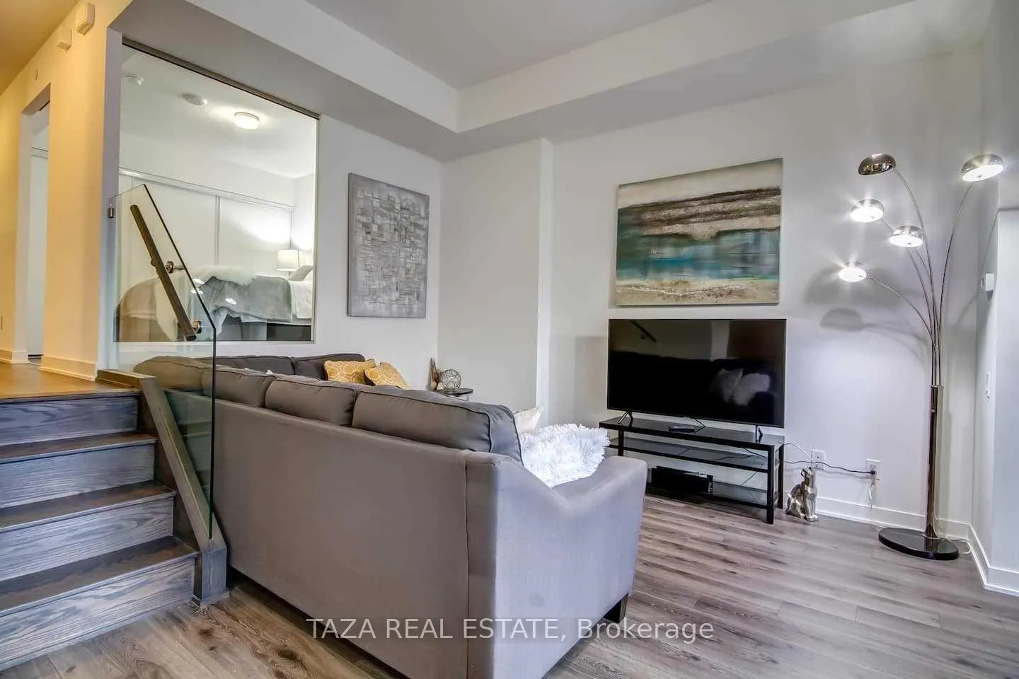 Photo 6 of Unit Th02, 70 Queens Wharf Road, Toronto, Waterfront Communities — HOMEH