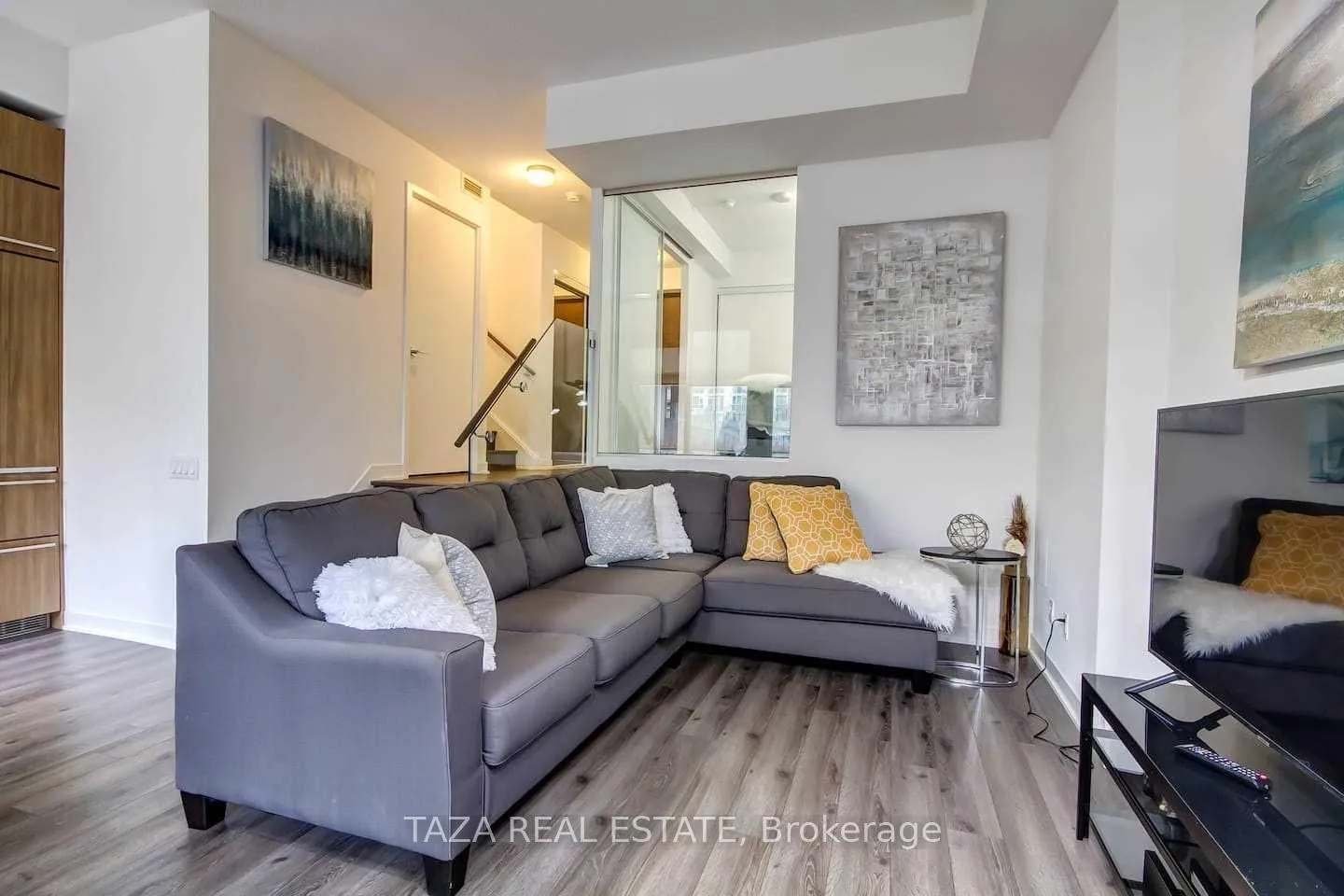 Photo 7 of Unit Th02, 70 Queens Wharf Road, Toronto, Waterfront Communities — HOMEH