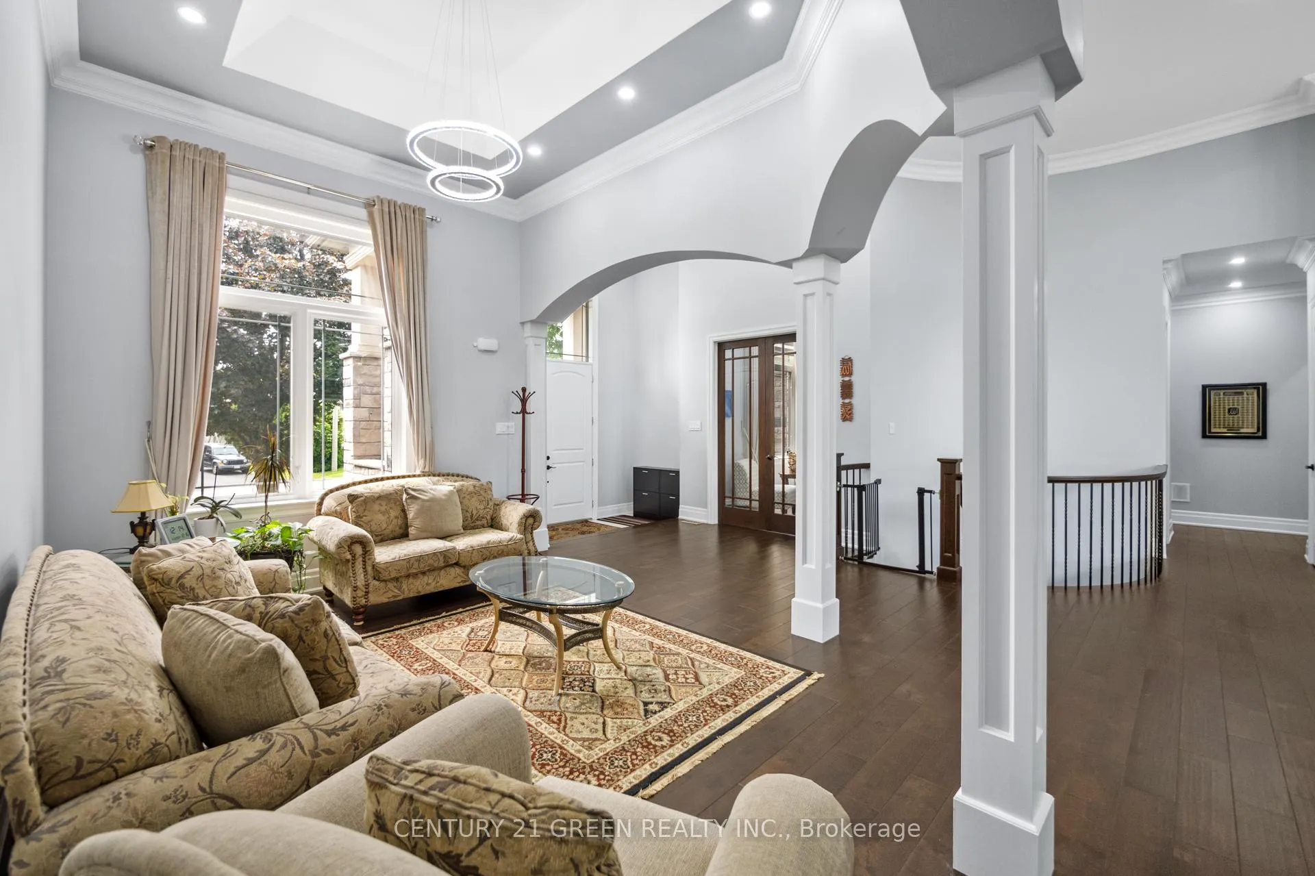 Photo 6 of 679 Hiawatha Boulevard, Hamilton, Ancaster — HOMEH