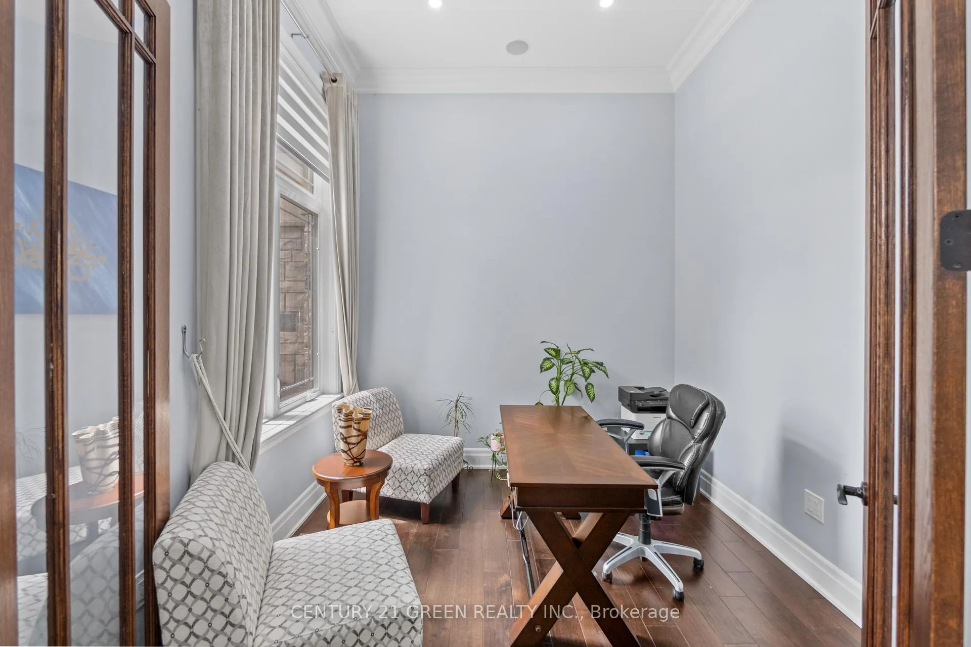 Photo 17 of 679 Hiawatha Boulevard, Hamilton, Ancaster — HOMEH