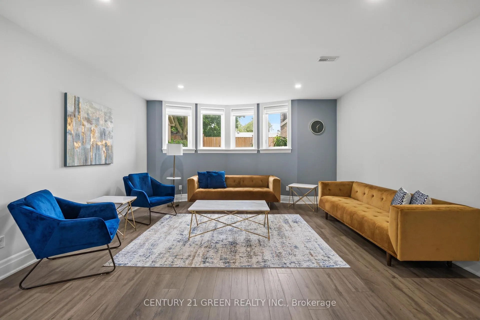 Photo 31 of 679 Hiawatha Boulevard, Hamilton, Ancaster — HOMEH
