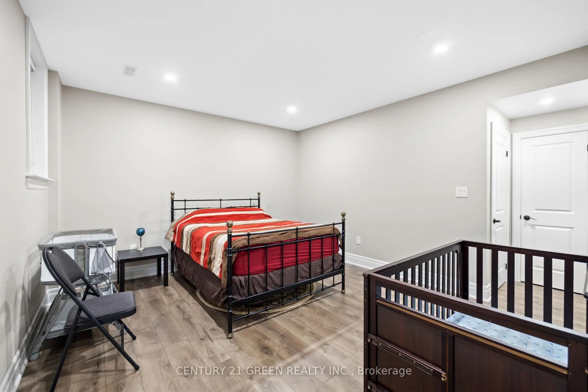 Photo 44 of 679 Hiawatha Boulevard, Hamilton, Ancaster — HOMEH