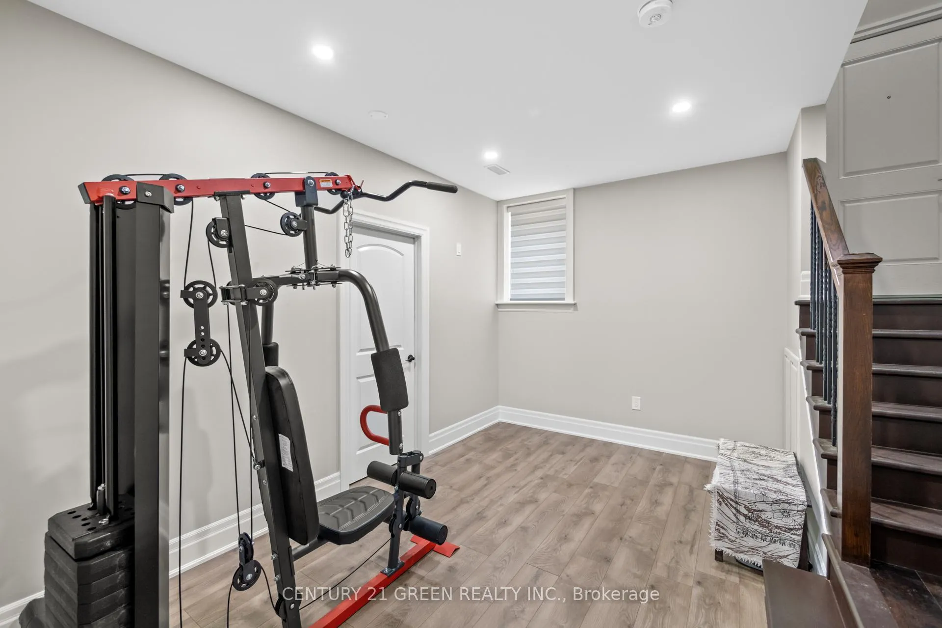 Photo 46 of 679 Hiawatha Boulevard, Hamilton, Ancaster — HOMEH