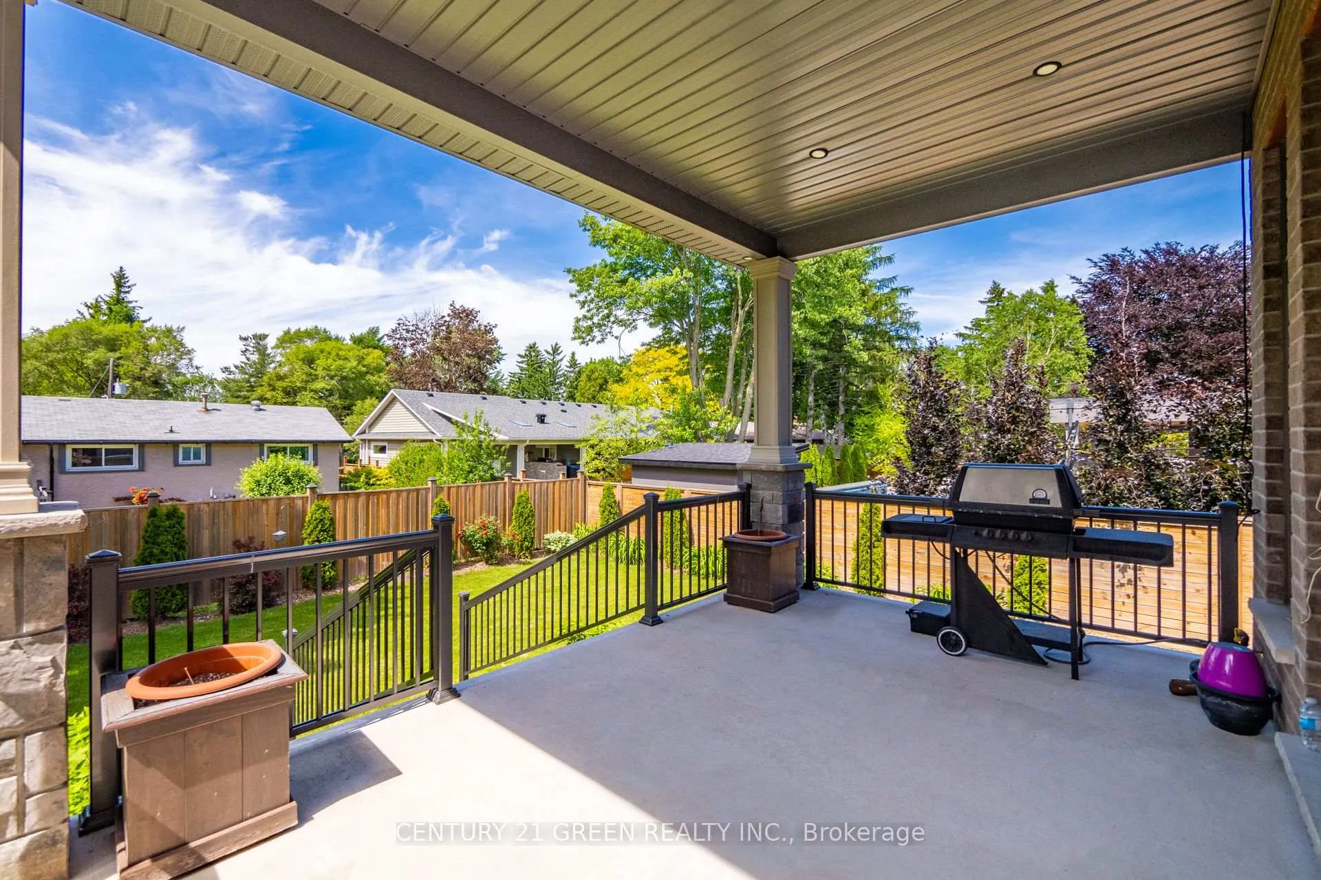 Photo 47 of 679 Hiawatha Boulevard, Hamilton, Ancaster — HOMEH