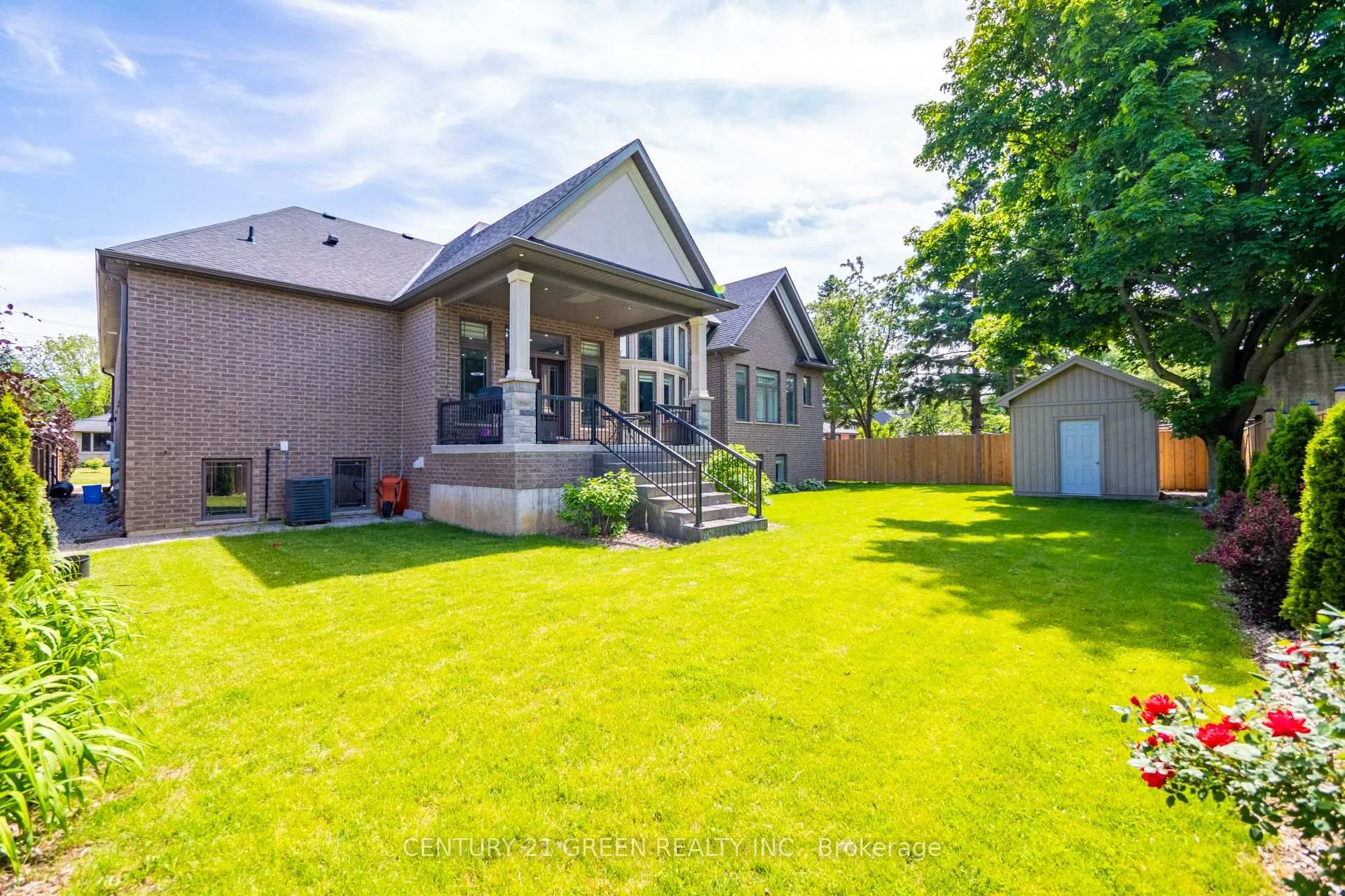 Photo 48 of 679 Hiawatha Boulevard, Hamilton, Ancaster — HOMEH