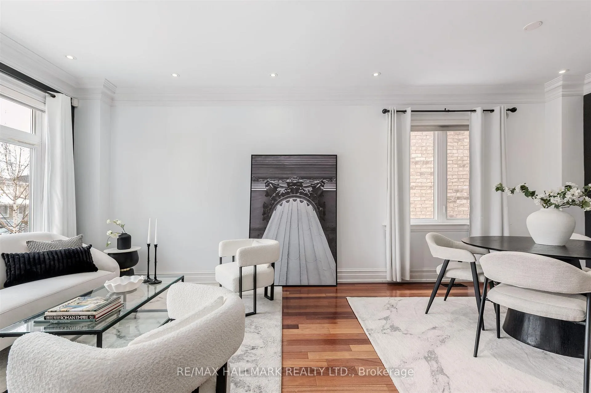 Photo 8 of 52 Athlone Road, Toronto, East York — HOMEH