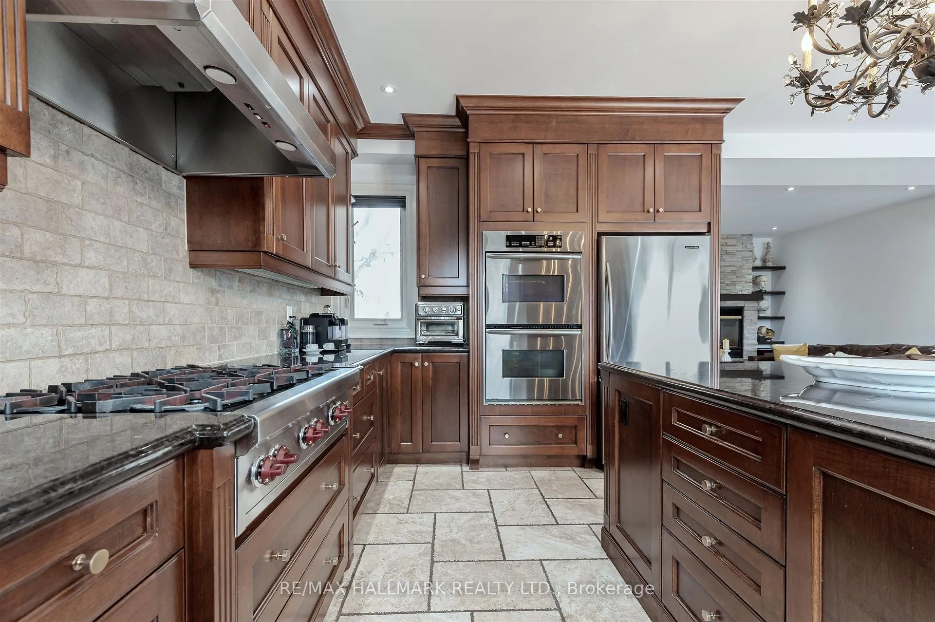 Photo 17 of 52 Athlone Road, Toronto, East York — HOMEH