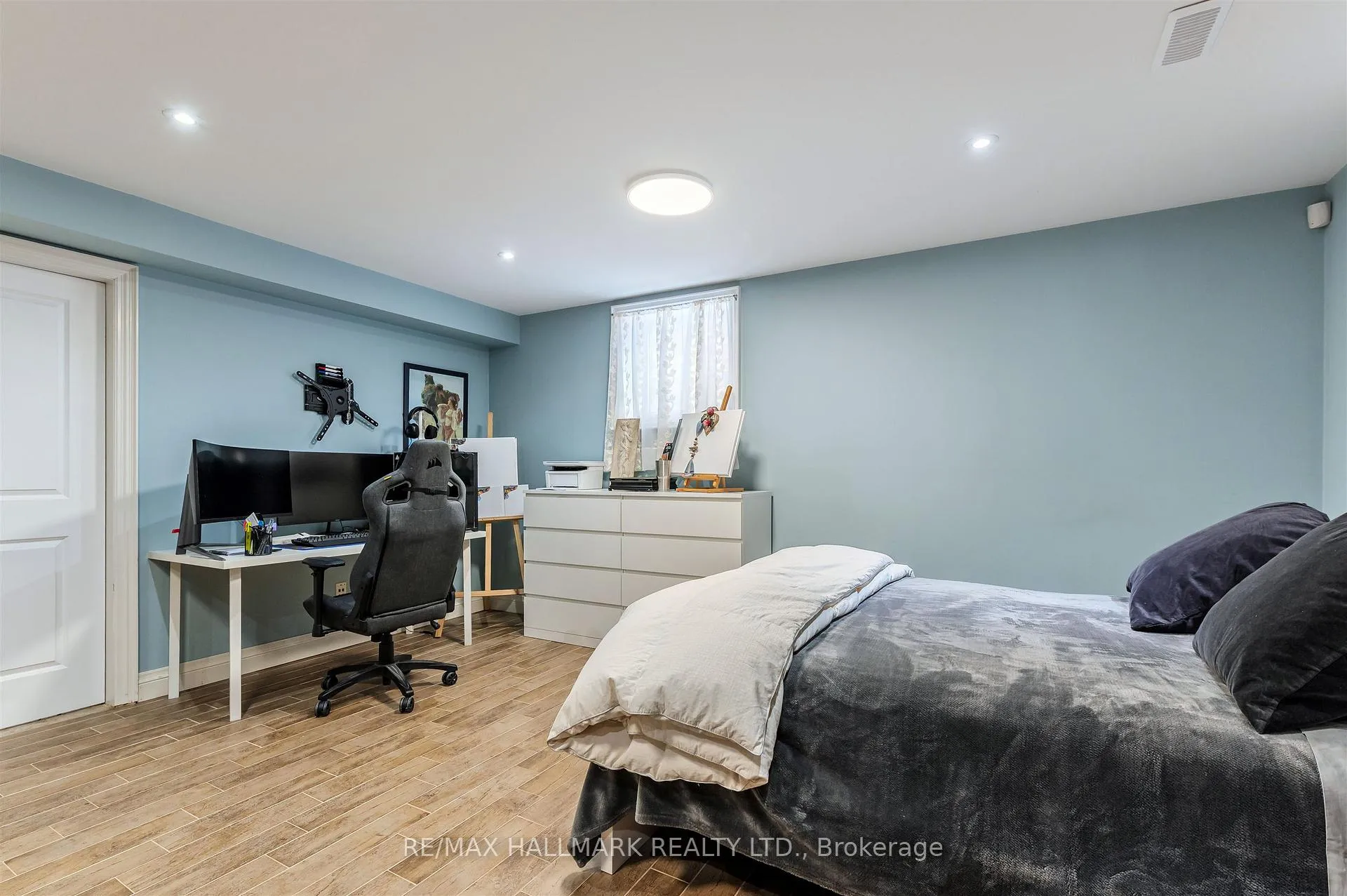 Photo 40 of 52 Athlone Road, Toronto, East York — HOMEH