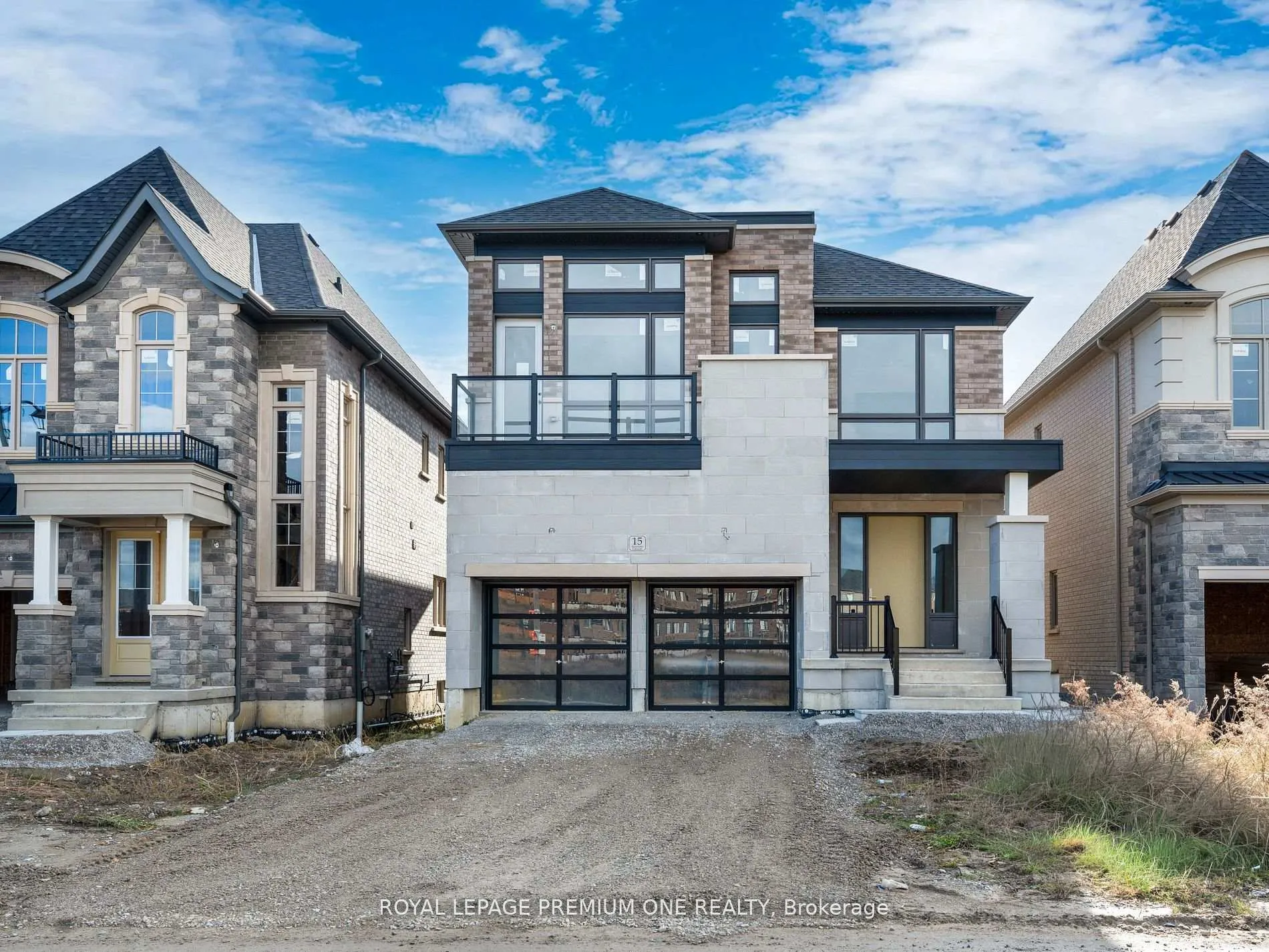 Photo 1 of 15 Antonietta Crescent, Vaughan, Vellore Village — HOMEH