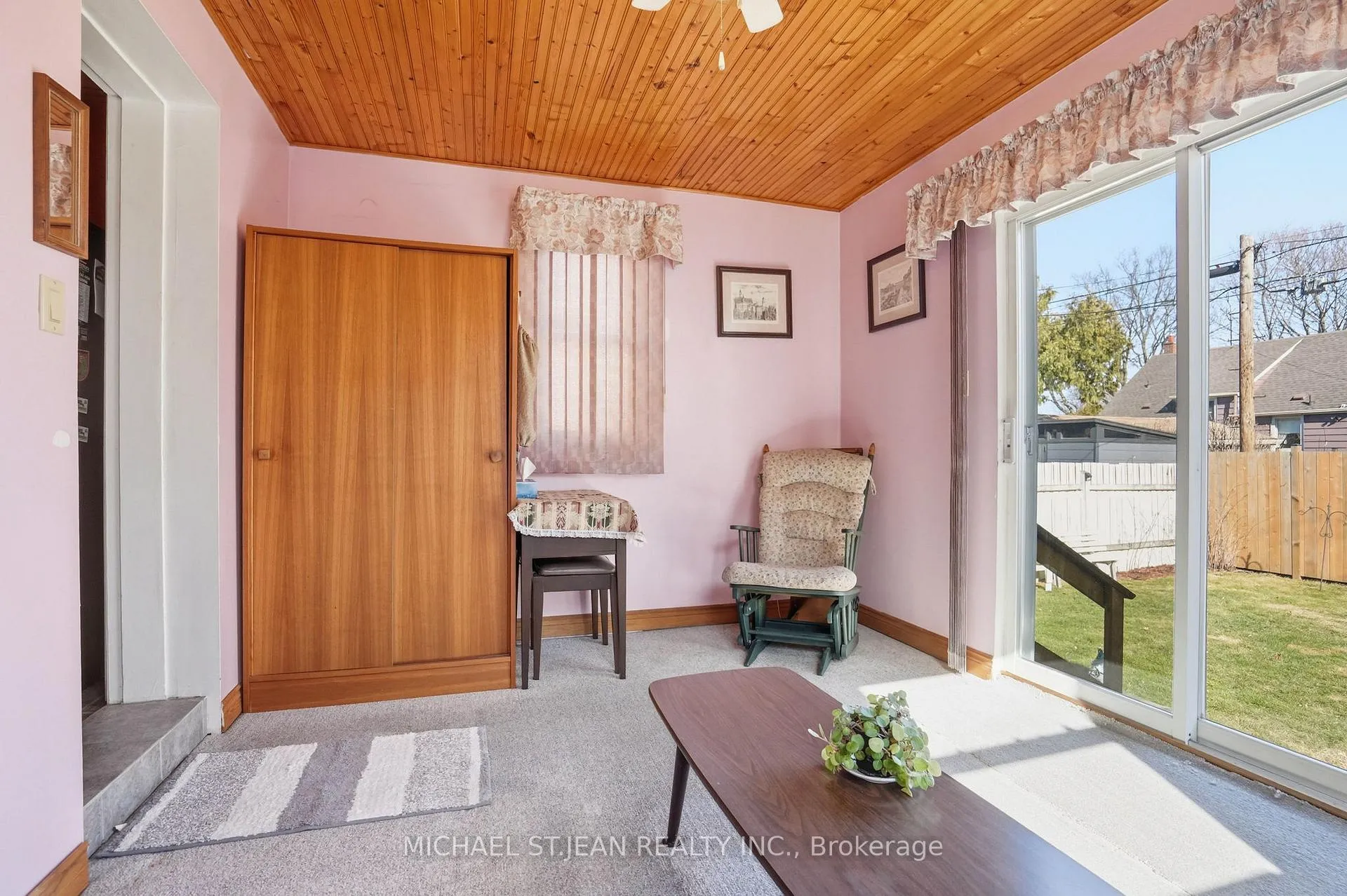 Photo 22 of 71 Weir Street S, Hamilton, Bartonville — HOMEH