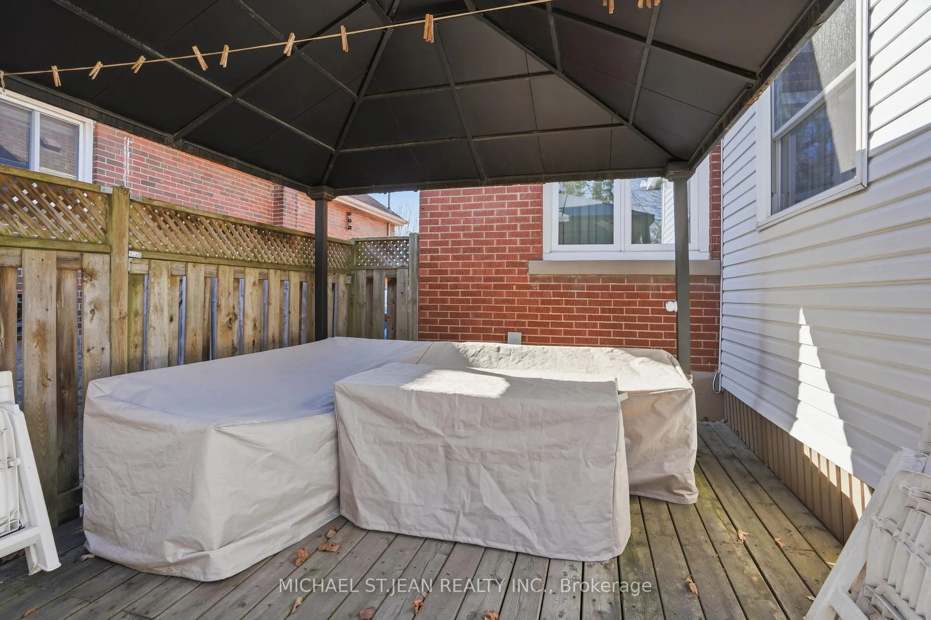 Photo 46 of 71 Weir Street S, Hamilton, Bartonville — HOMEH