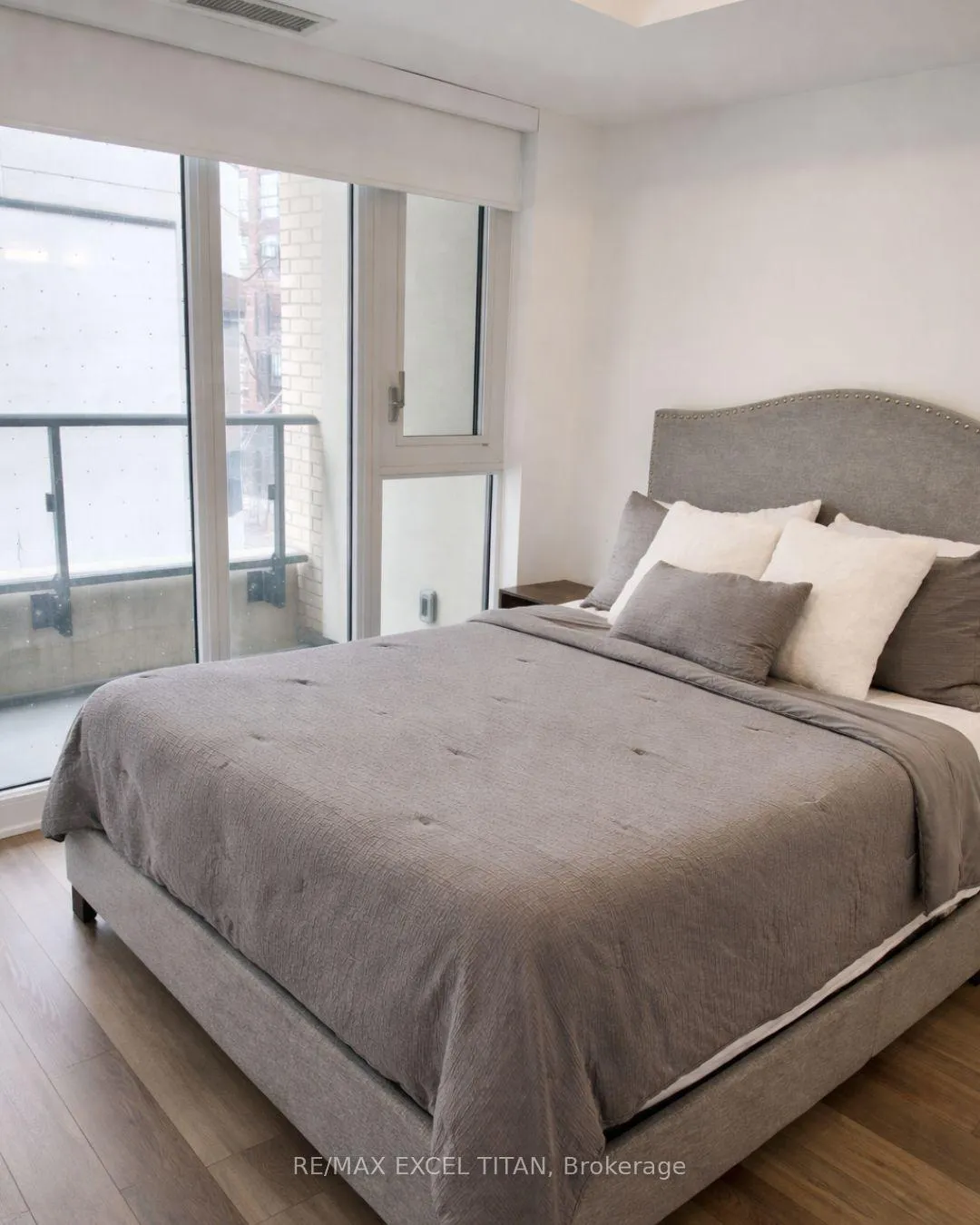 Photo 6 of Unit 342, 543 Richmond Street W, Toronto, Waterfront Communities — HOMEH