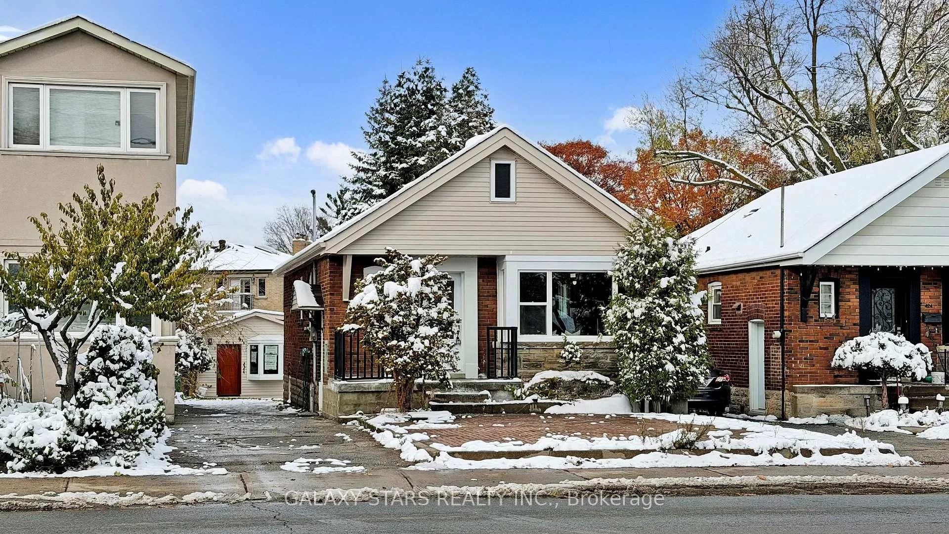 Photo 1 of 422 O'connor Drive, Toronto, East York — HOMEH