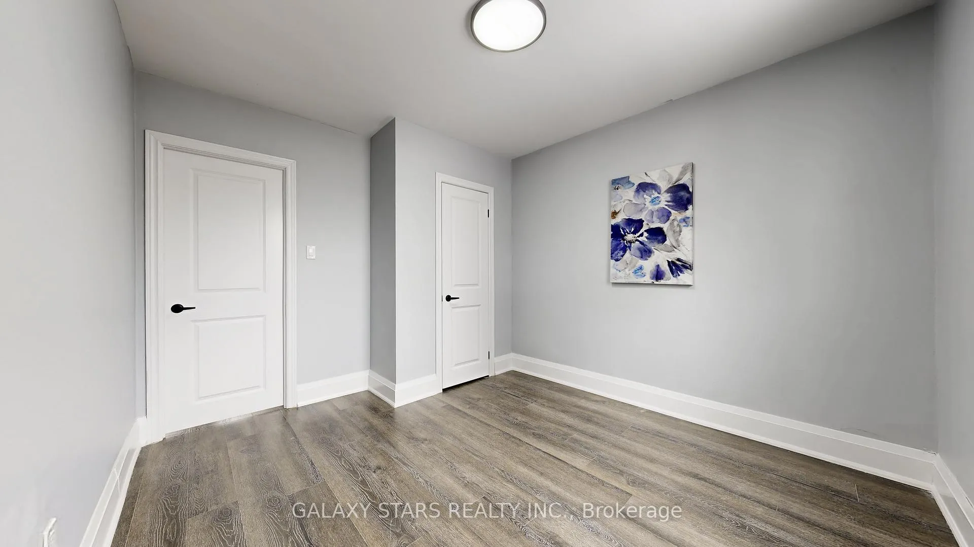 Photo 16 of 422 O'connor Drive, Toronto, East York — HOMEH