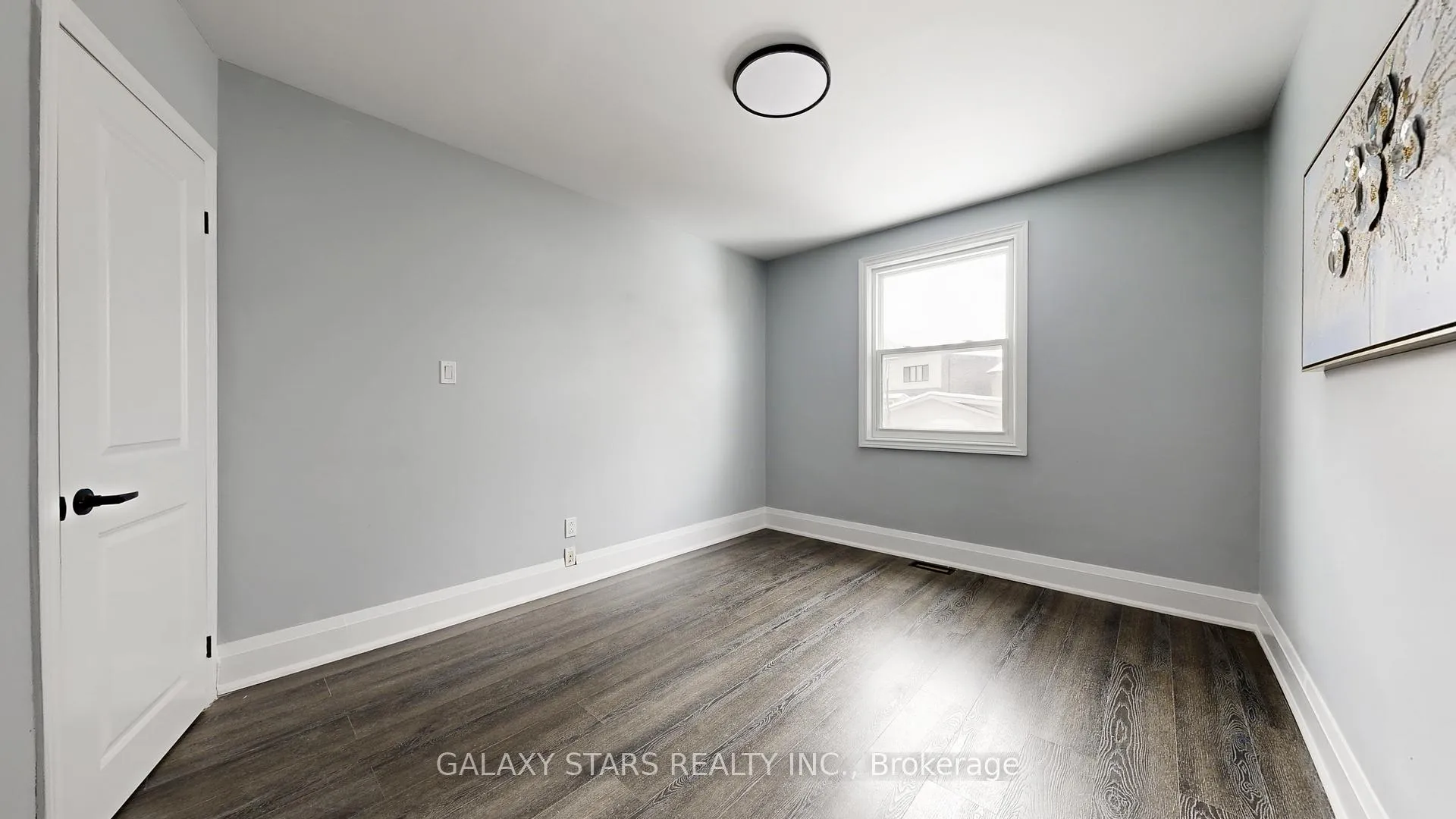 Photo 18 of 422 O'connor Drive, Toronto, East York — HOMEH
