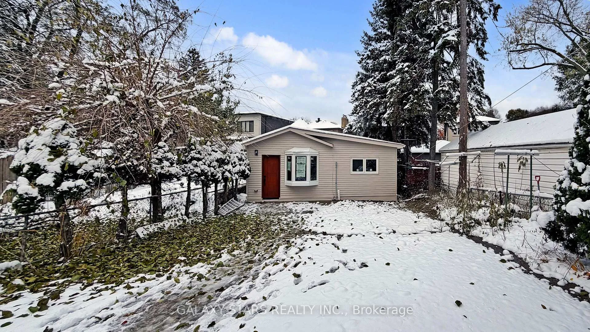 Photo 37 of 422 O'connor Drive, Toronto, East York — HOMEH