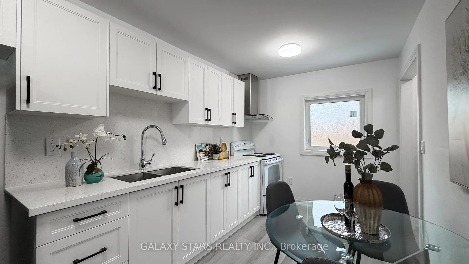 Photo 44 of 422 O'connor Drive, Toronto, East York — HOMEH