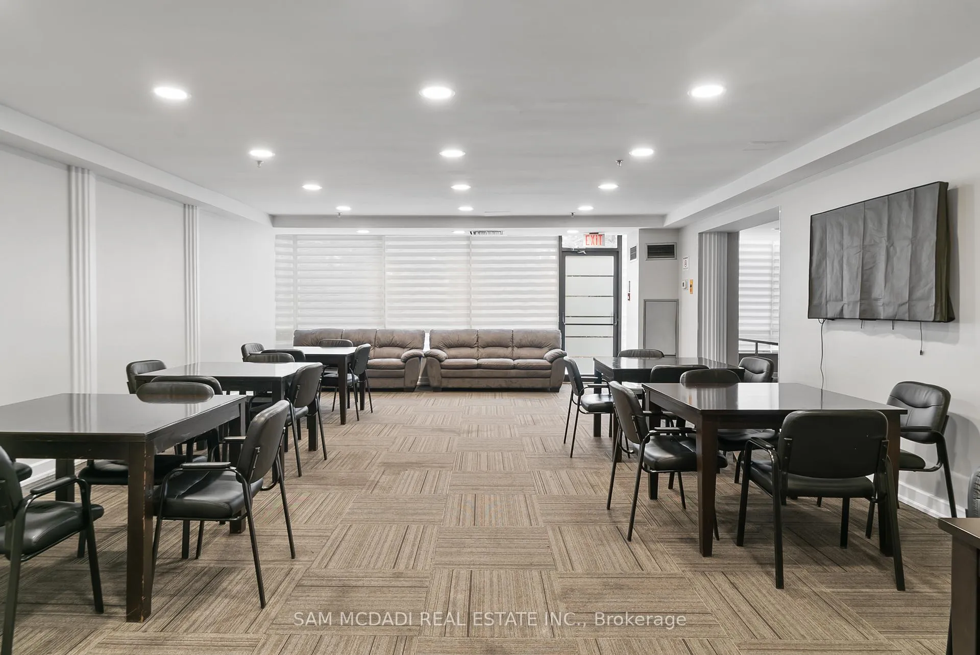 Photo 25 of Unit 2106, 24 Hanover Road S, Brampton, Queen Street Corridor — HOMEH