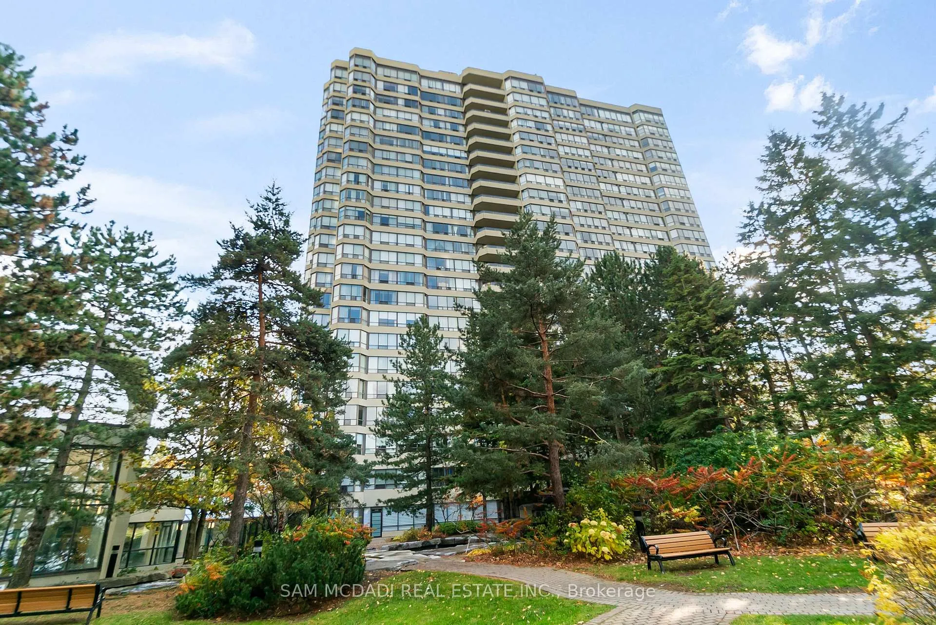 Photo 30 of Unit 2106, 24 Hanover Road S, Brampton, Queen Street Corridor — HOMEH