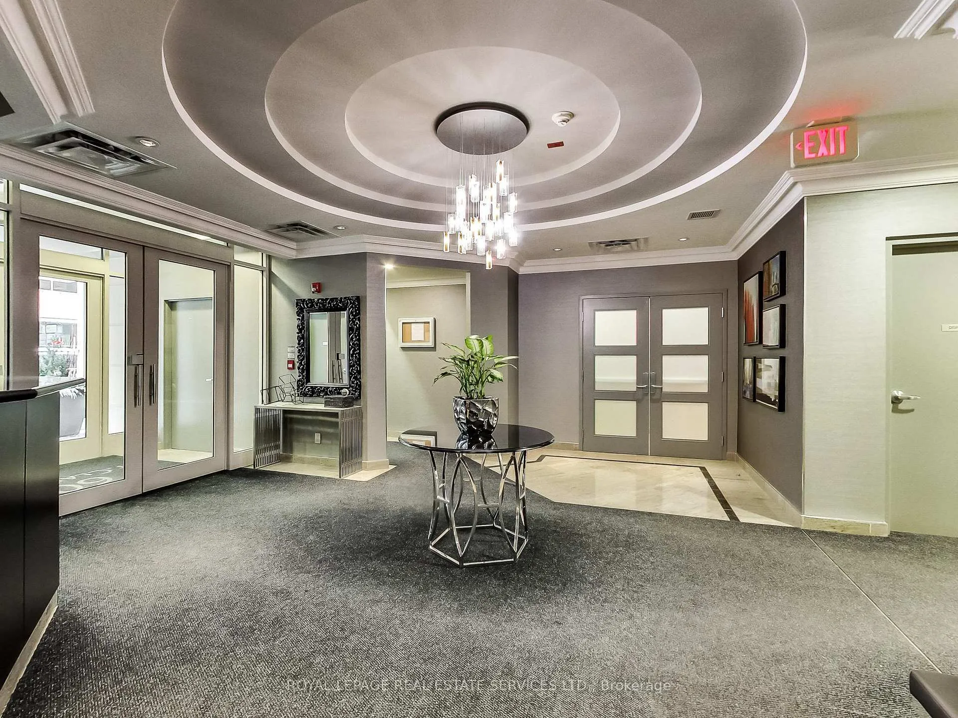 Photo 7 of Unit 804, 60 St Clair Avenue W, Toronto, Yonge-St. Clair — HOMEH