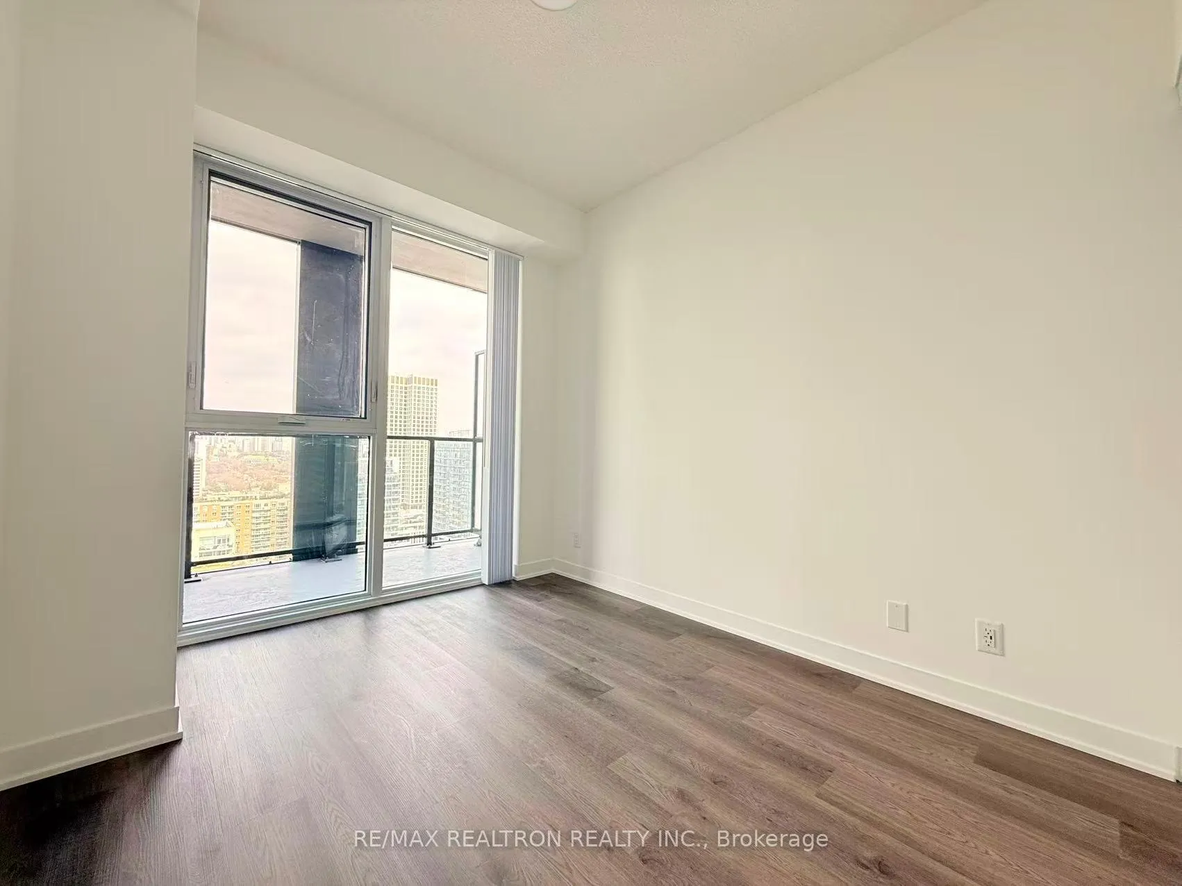 Photo 14 of Unit 2616, 180 Front Street E, Toronto, Moss Park — HOMEH