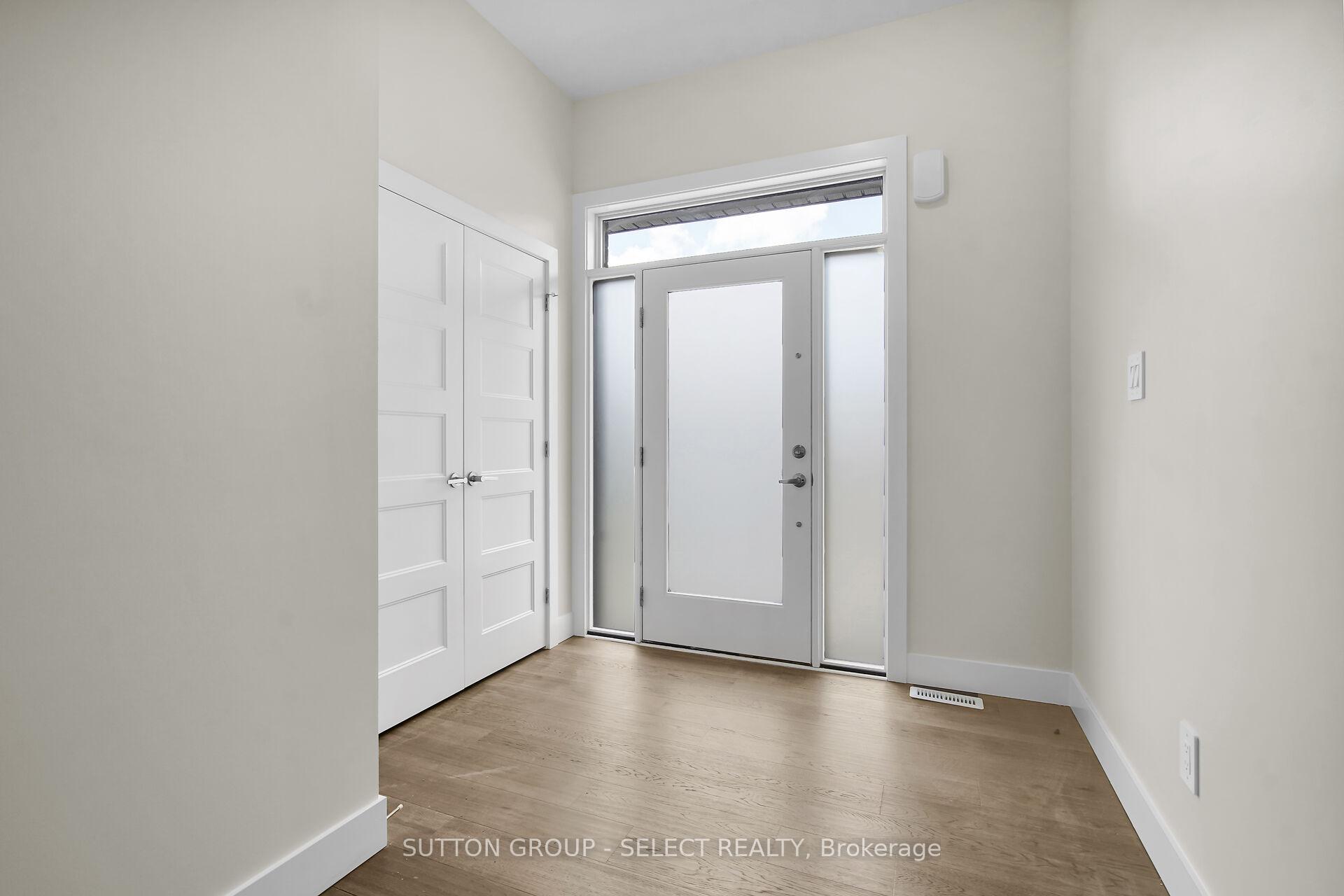 Photo 3 of Unit 10, 7966 Fallon Drive, Lucan Biddulph, Granton — HOMEH