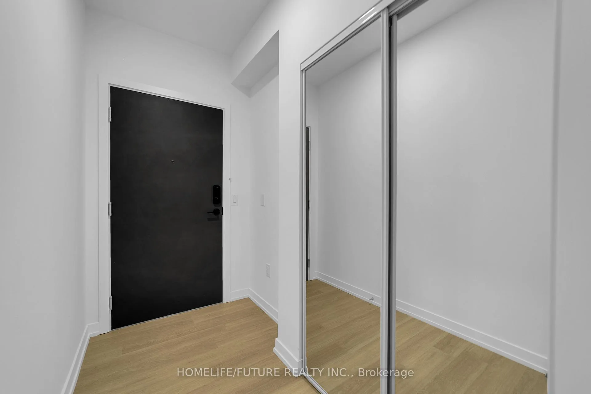 Photo 5 of Unit B-1110, 9751 Markham Road, Markham, Greensborough — HOMEH