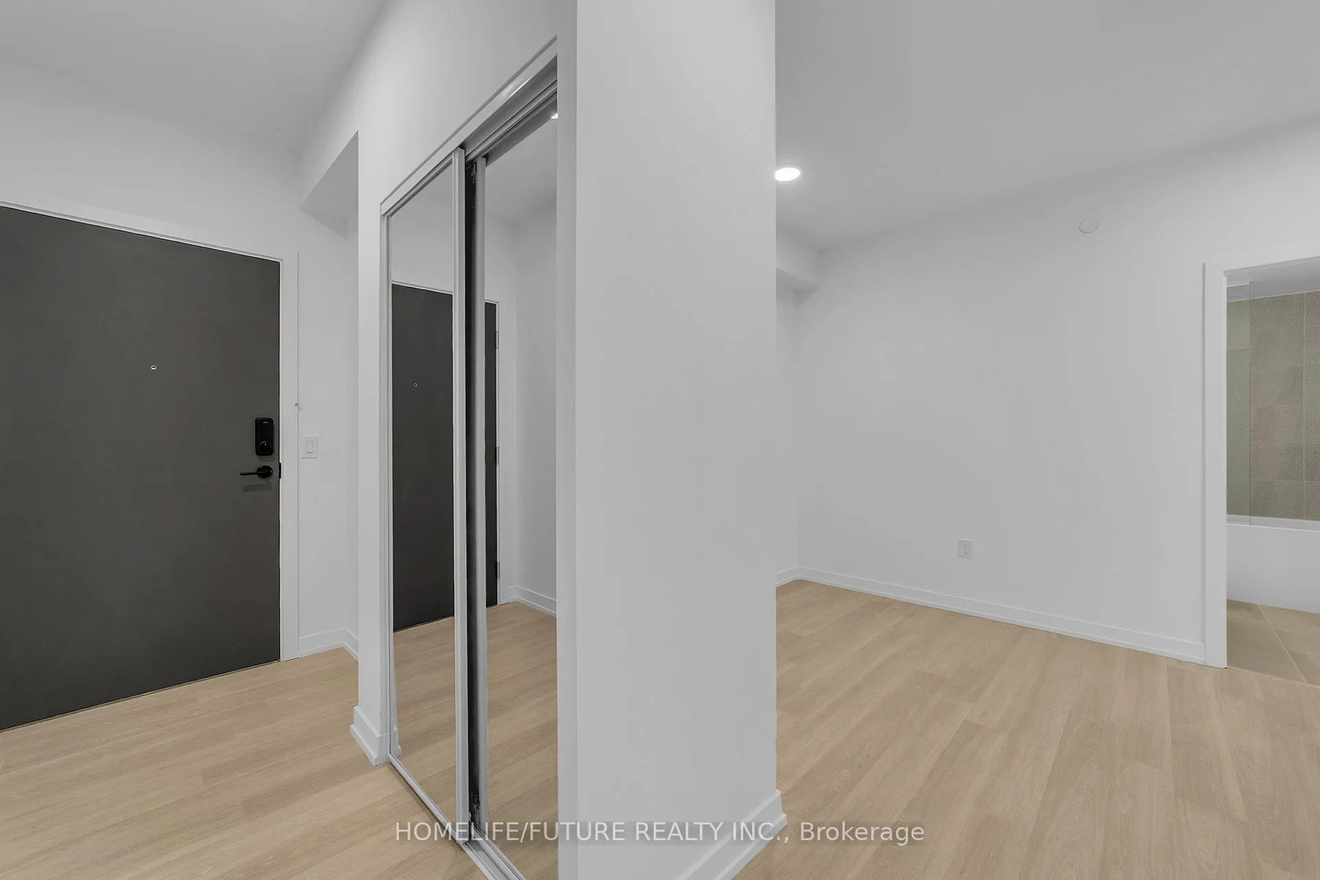 Photo 6 of Unit B-1110, 9751 Markham Road, Markham, Greensborough — HOMEH