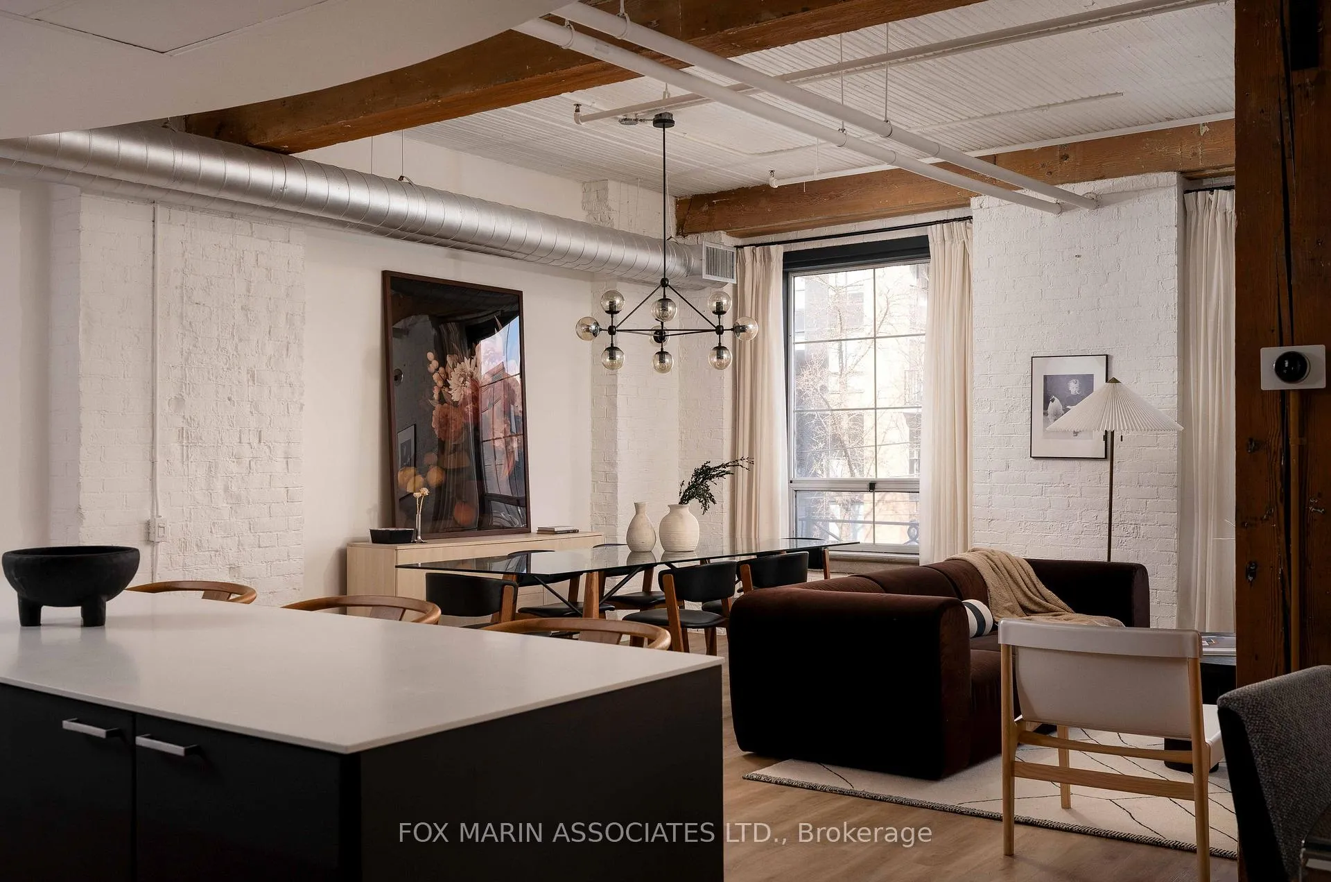 Photo 2 of Unit 302, 781 King Street W, Toronto, Niagara — HOMEH