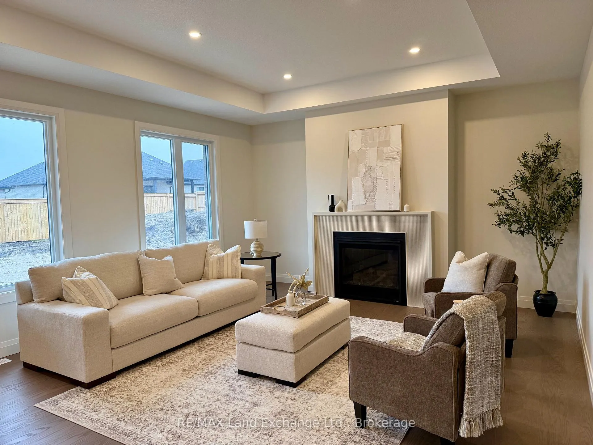 Photo 2 of 964 Bogdanovic Way, Huron-Kinloss — HOMEH