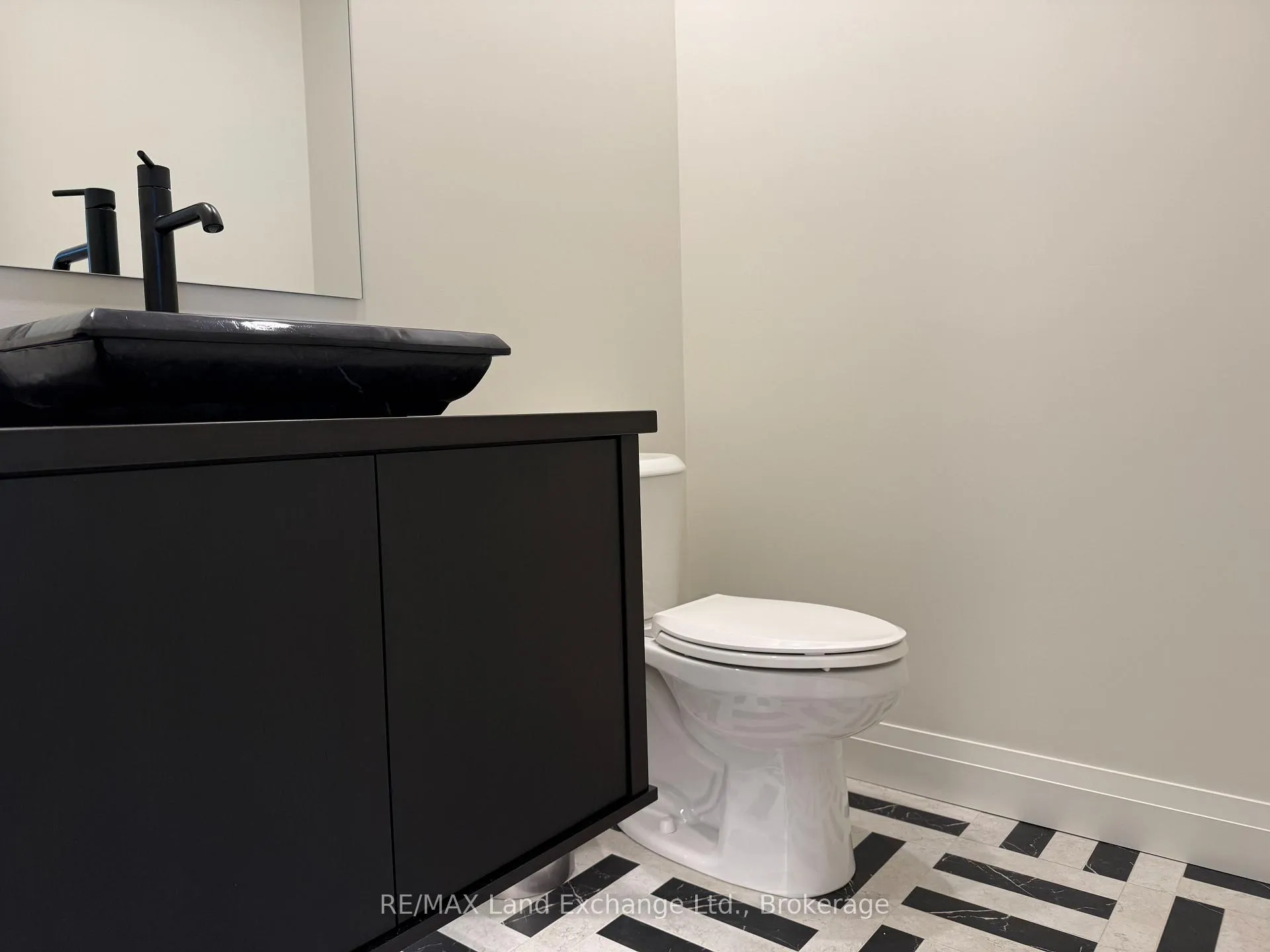 Photo 14 of 964 Bogdanovic Way, Huron-Kinloss — HOMEH