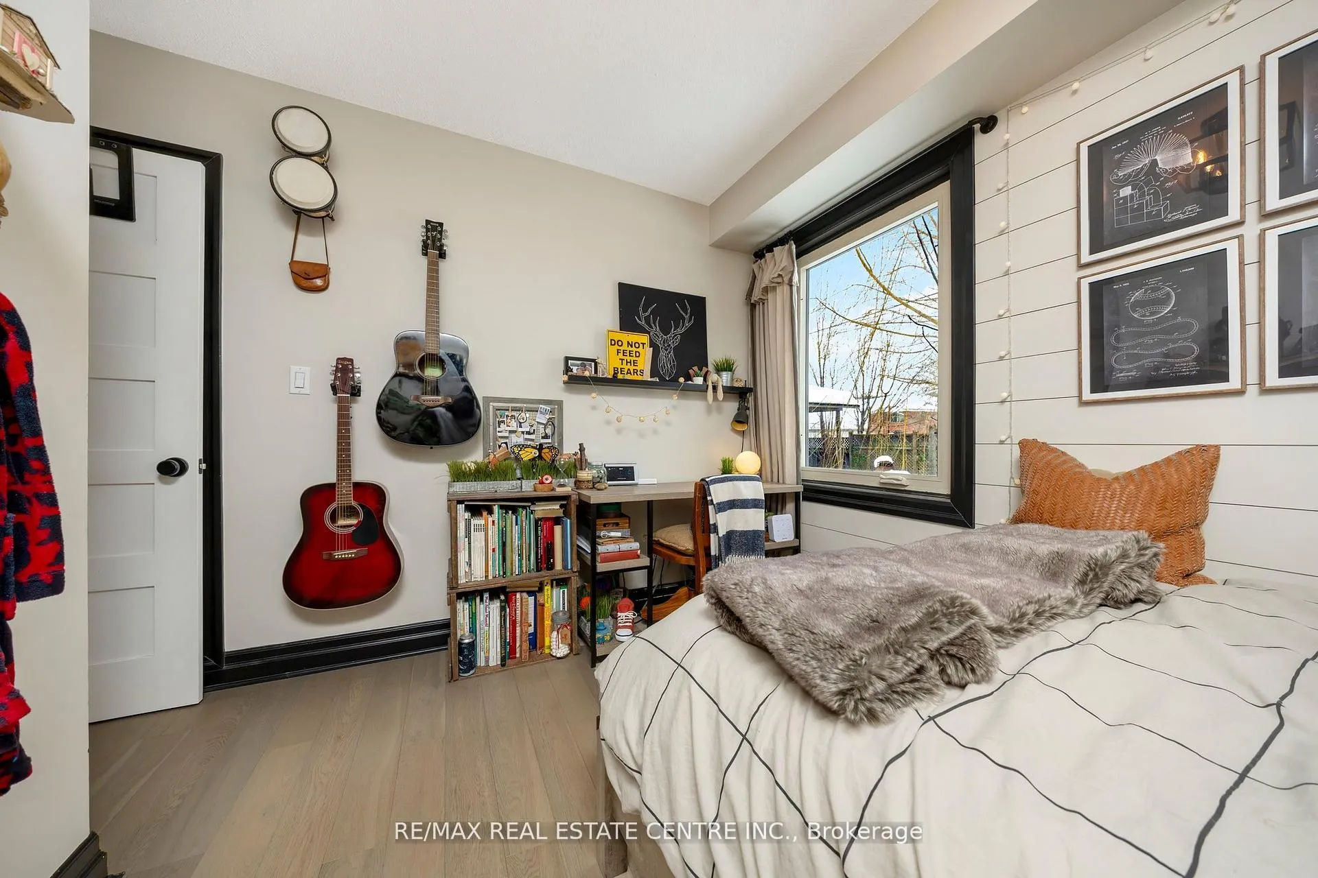 Photo 24 of 23 Milton Heights Crescent, Milton, Timberlea — HOMEH