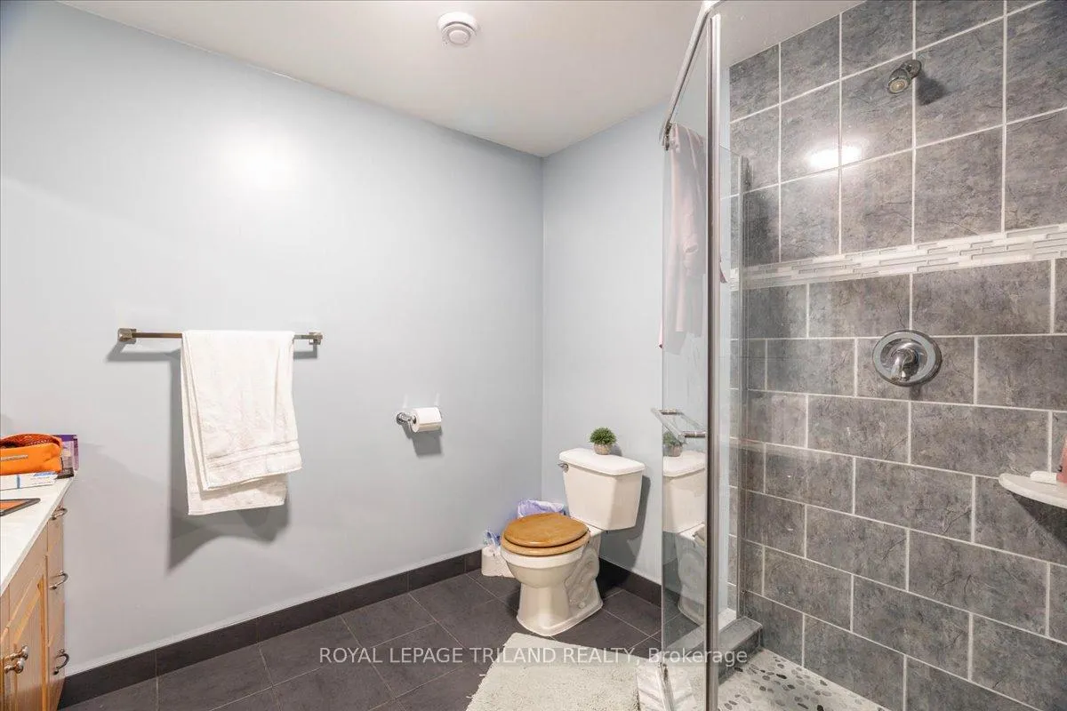 Photo 30 of 3115 Napperton Drive, Adelaide Metcalfe, Rural Adelaide Metcalfe — HOMEH