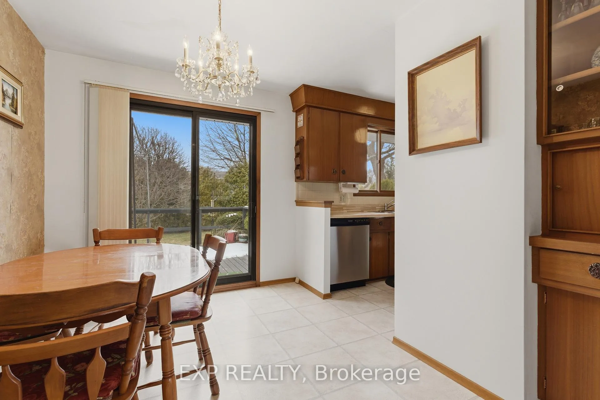 Photo 13 of 189 Parnell Road, St. Catharines, Vine/Linwell — HOMEH