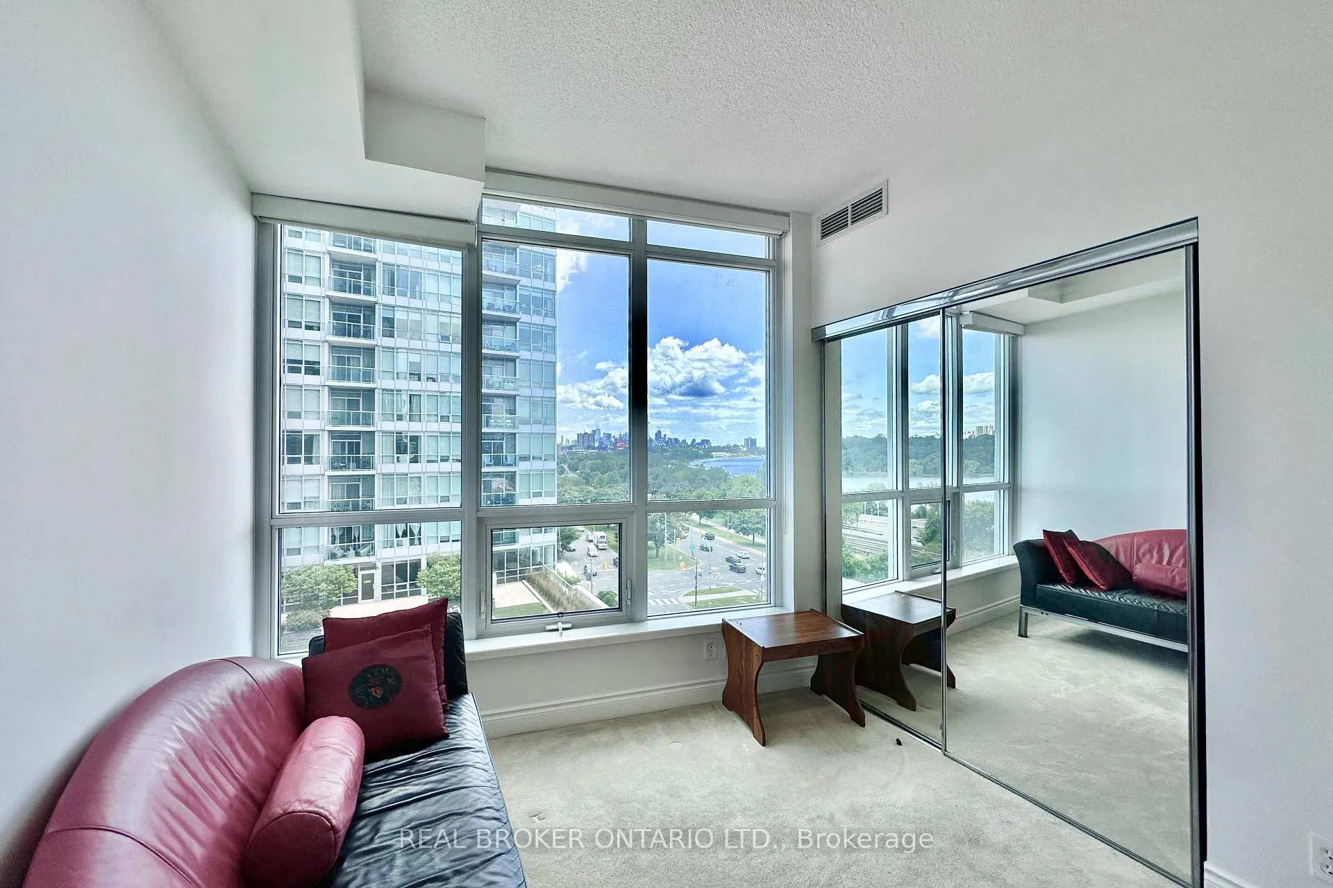 Photo 20 of Unit 807, 1910 Lakeshore Boulevard, Toronto, High Park-Swansea — HOMEH