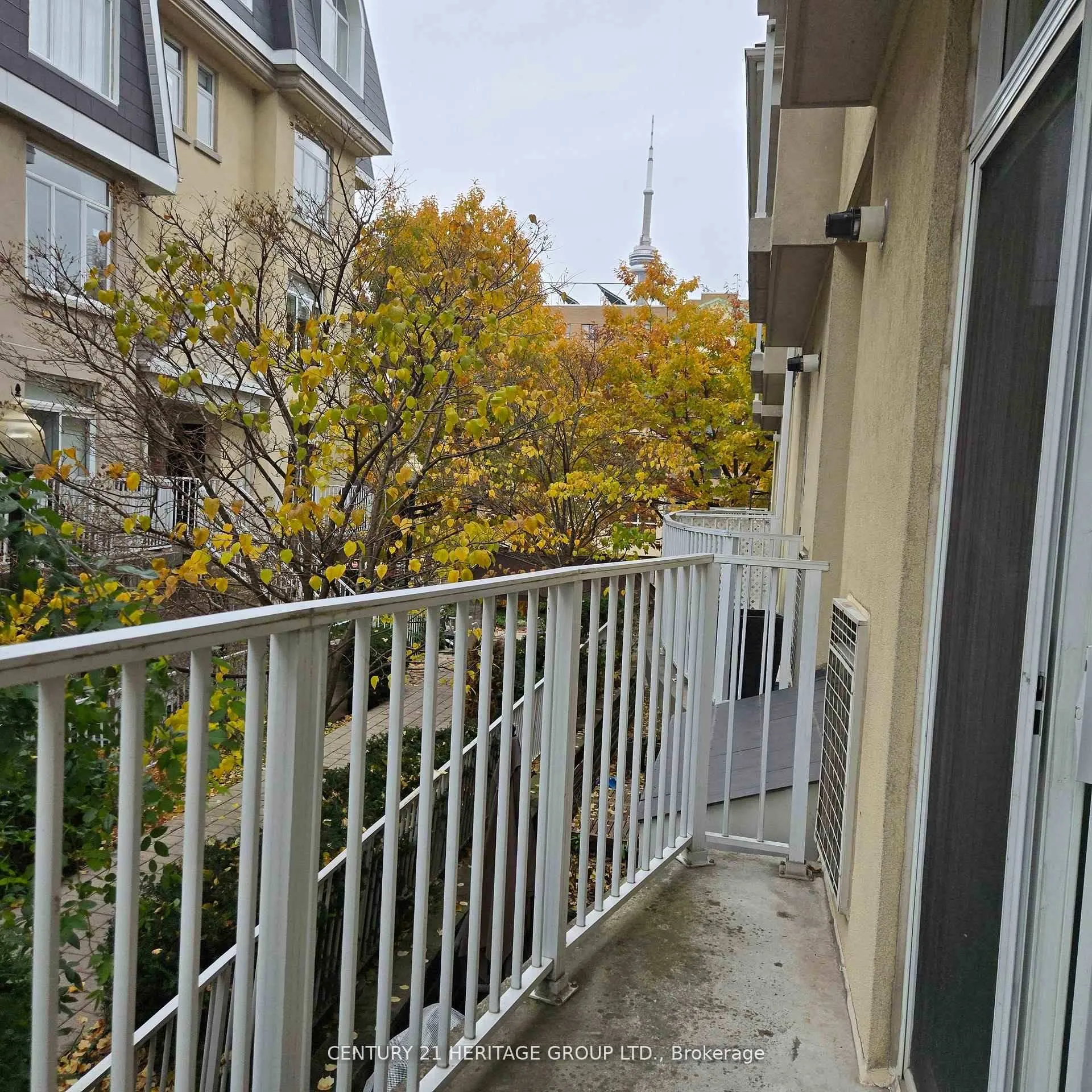 Photo 10 of Unit 239, 28 Stadium Road, Toronto, Niagara — HOMEH