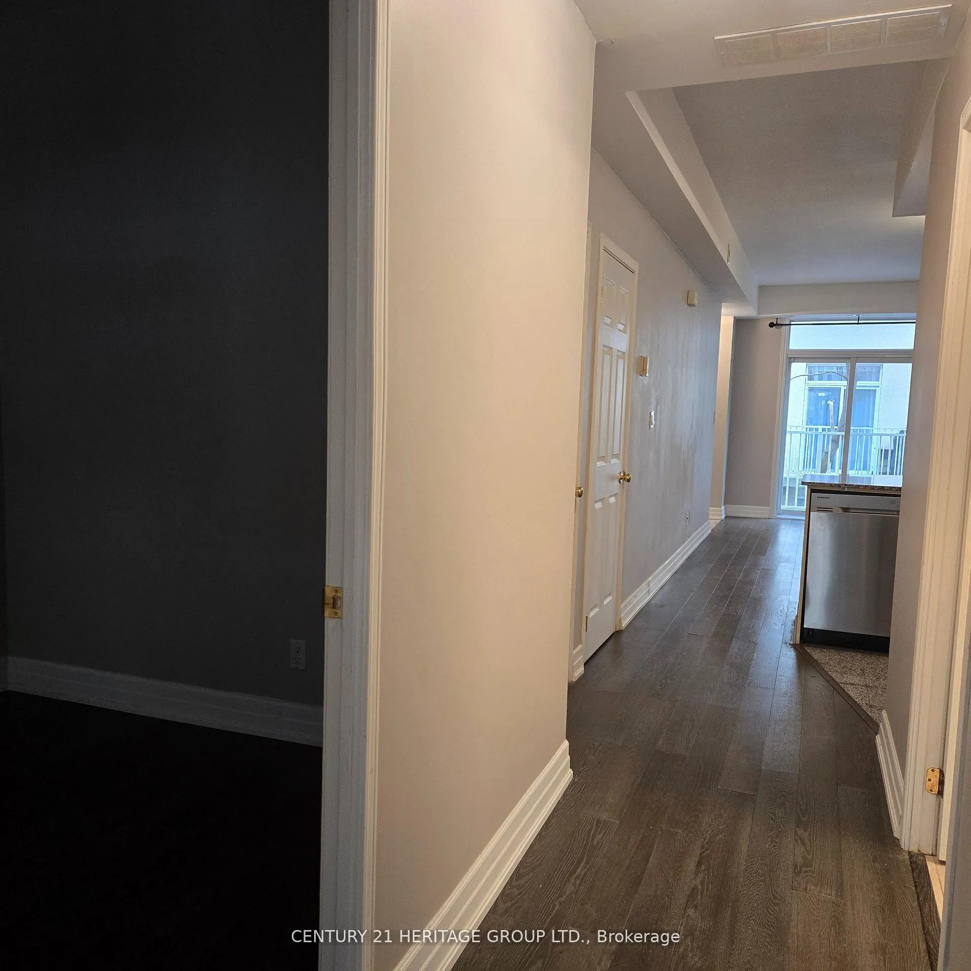 Photo 12 of Unit 239, 28 Stadium Road, Toronto, Niagara — HOMEH