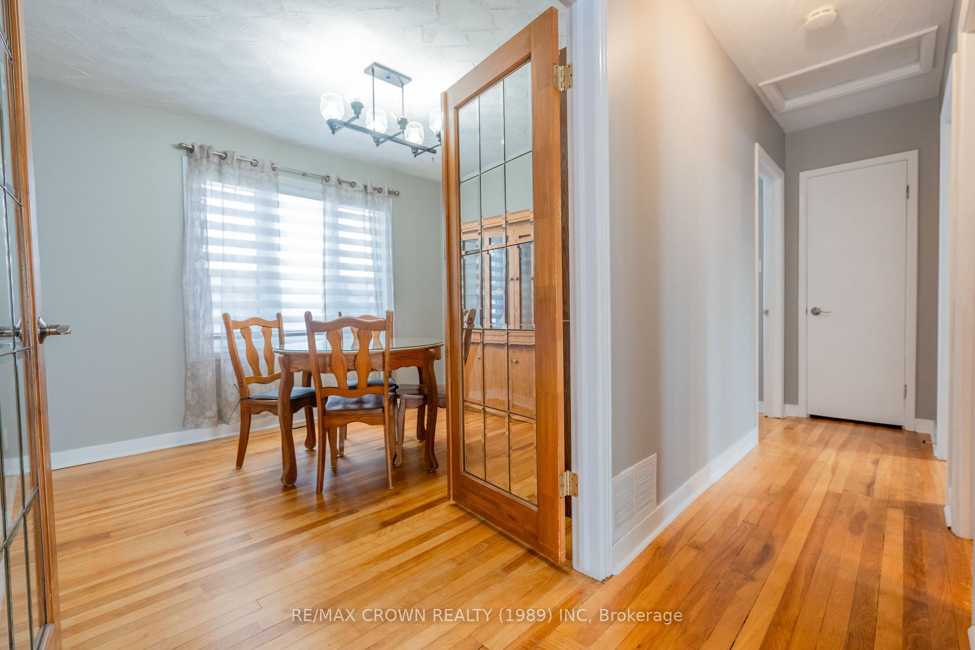 Photo 19 of 40 Pine Crescent, Kapuskasing — HOMEH