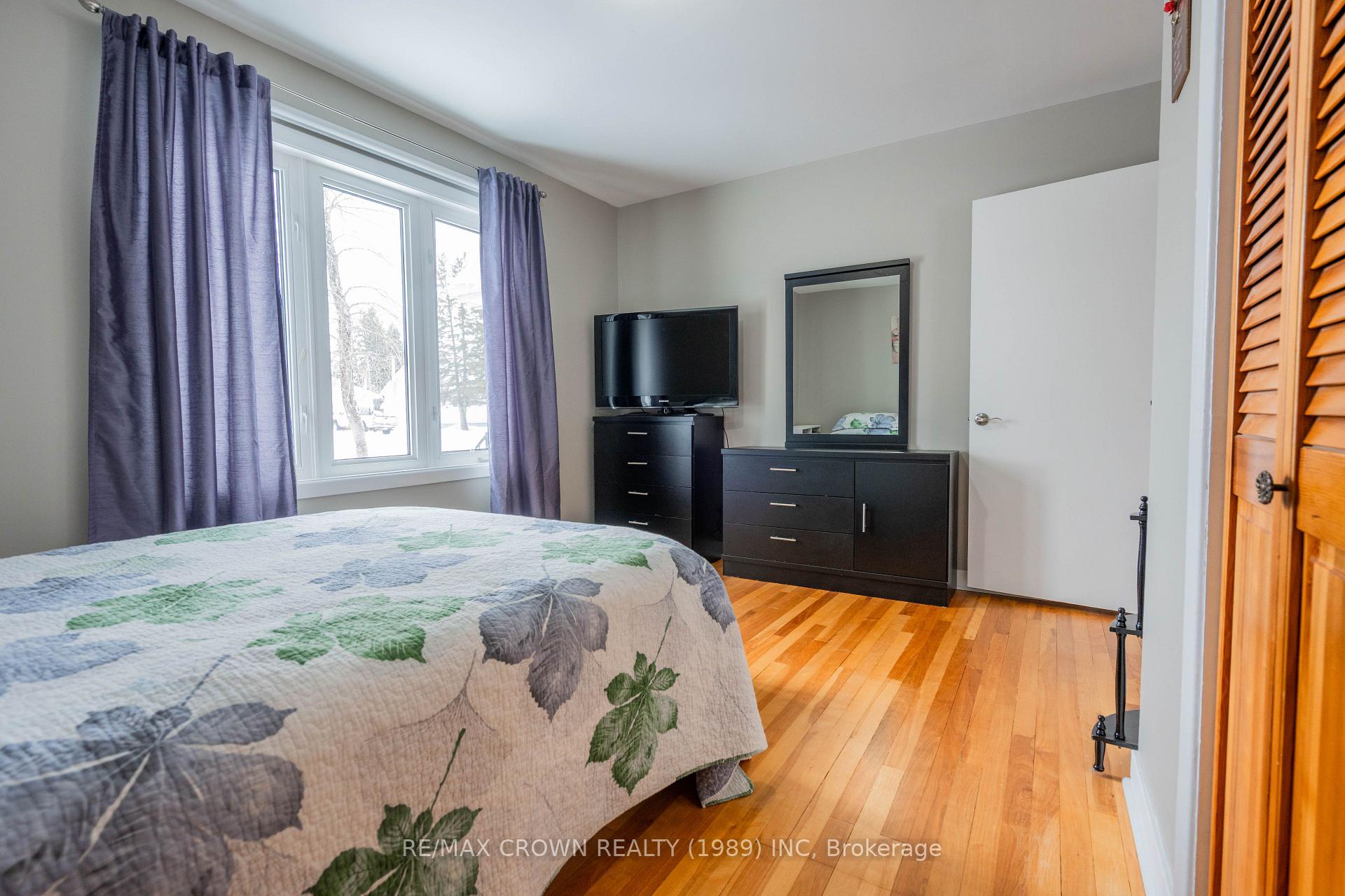 Photo 25 of 40 Pine Crescent, Kapuskasing — HOMEH
