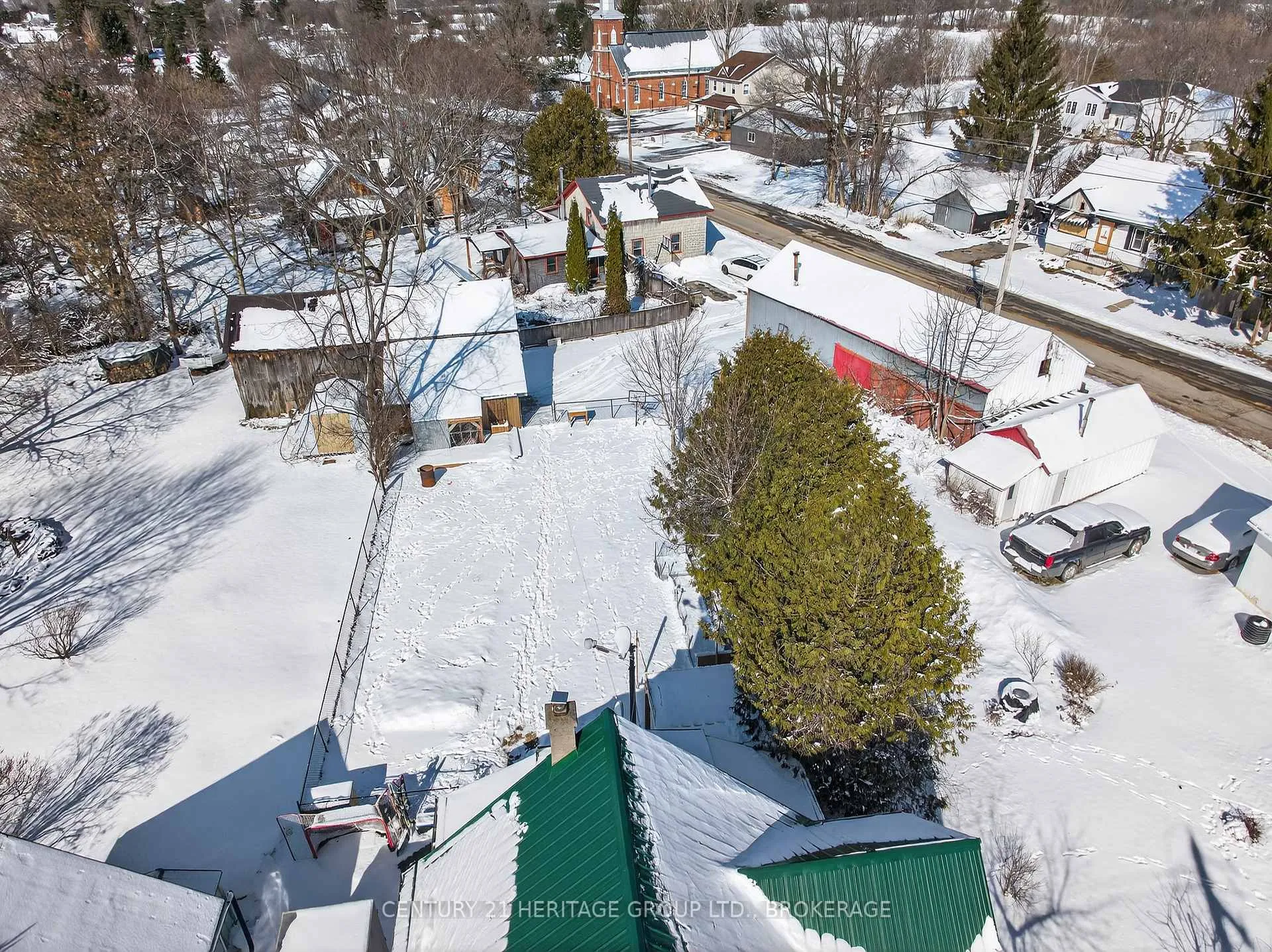 Photo 4 of 4089 Perth Road, Frontenac, Frontenac South — HOMEH