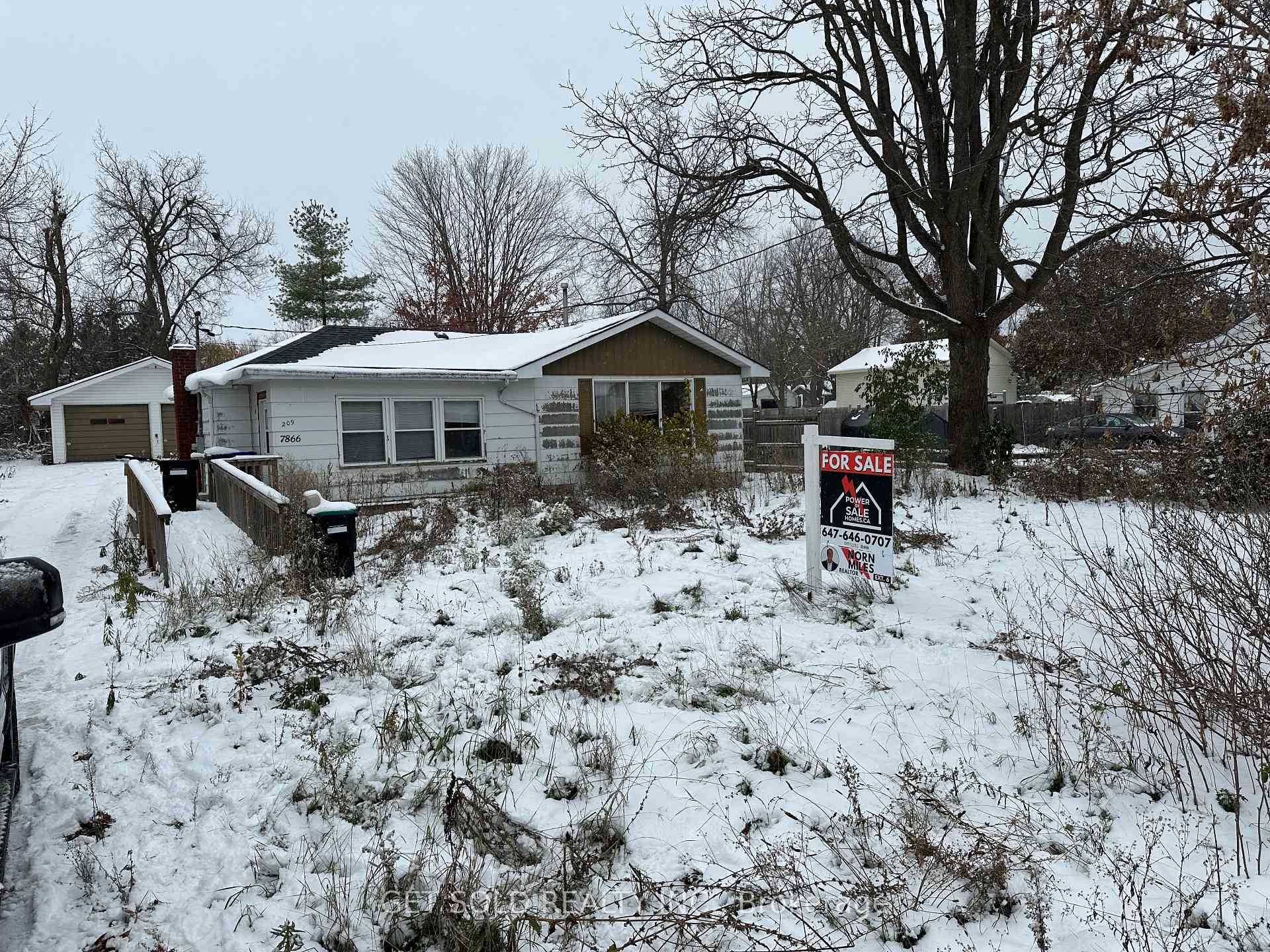 Photo 1 of 7866 Yonge Street N, Innisfil, Stroud — HOMEH