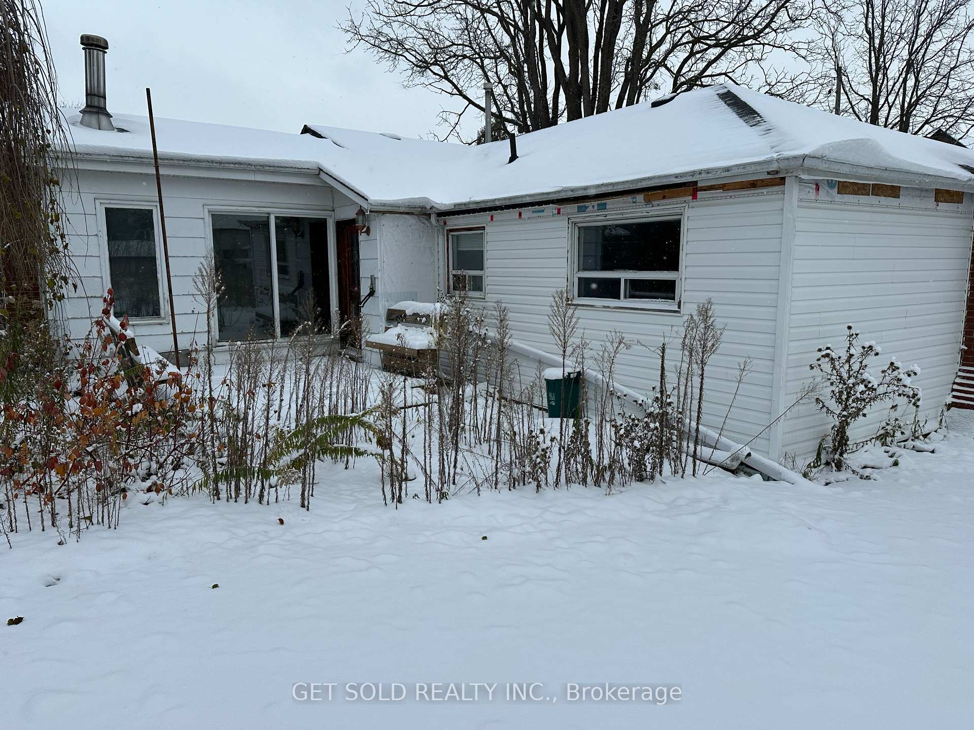 Photo 4 of 7866 Yonge Street N, Innisfil, Stroud — HOMEH