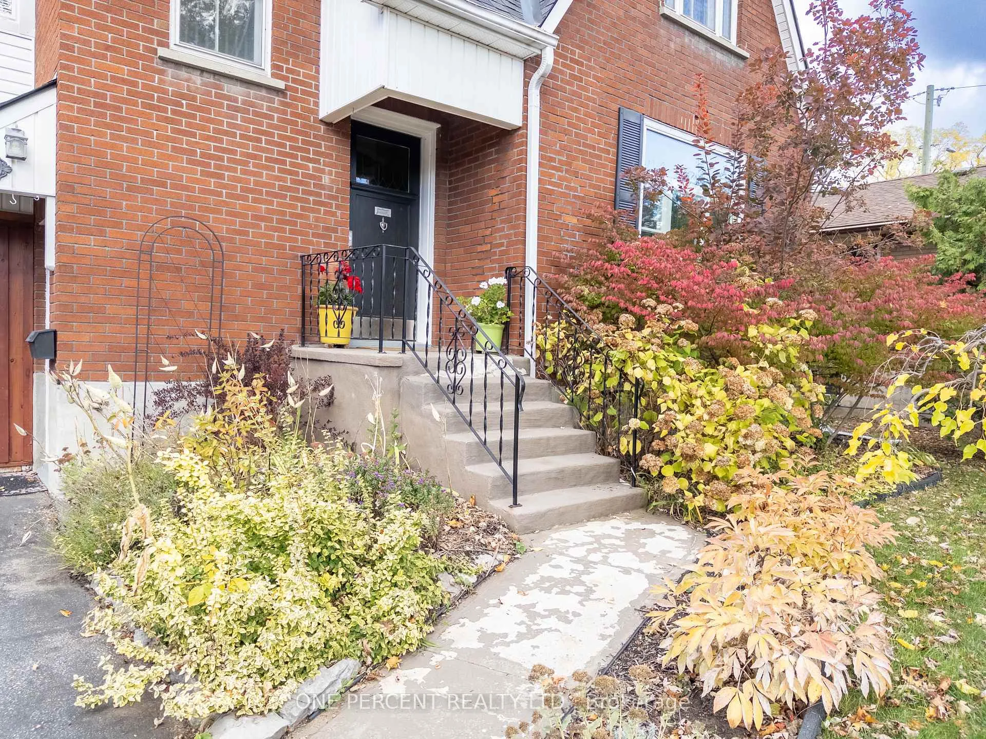 Photo 6 of 340 Bridge Street E, Belleville, Belleville Ward — HOMEH