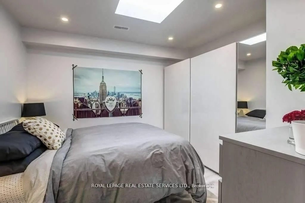 Photo 9 of Unit A, 6 Florence Crescent, Toronto, Rockcliffe-Smythe — HOMEH
