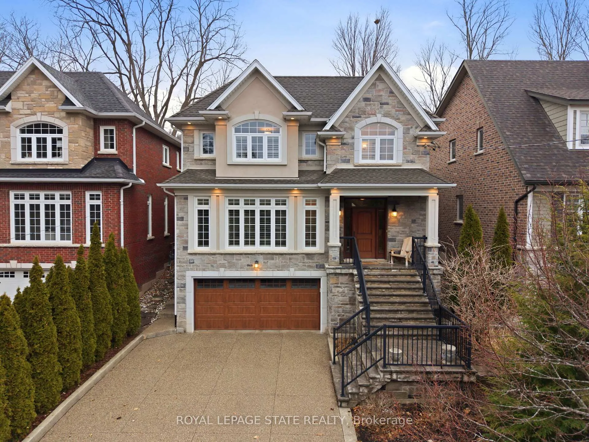 Photo 2 of 67 Alma Street, Hamilton, Dundas — HOMEH