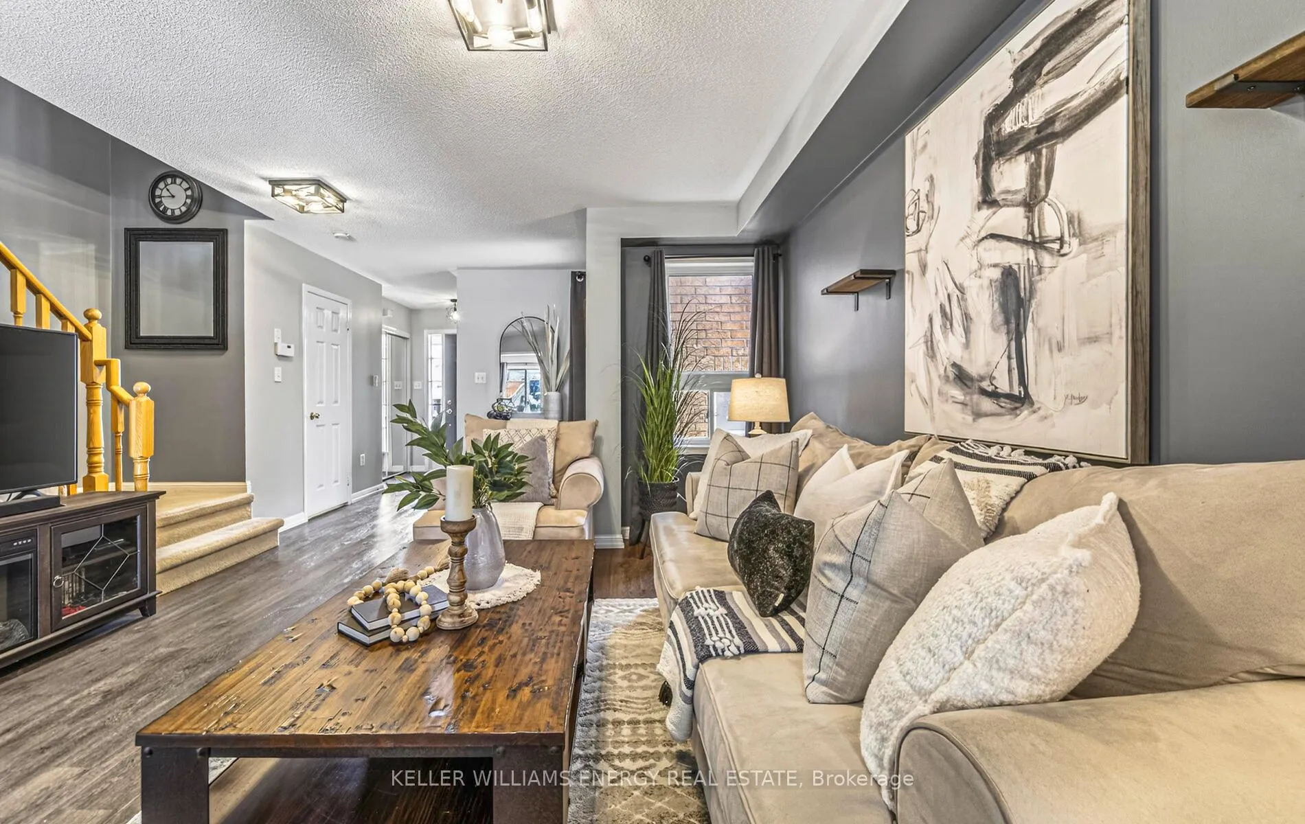 Photo 15 of 134 Kirkland Place, Whitby, Williamsburg — HOMEH