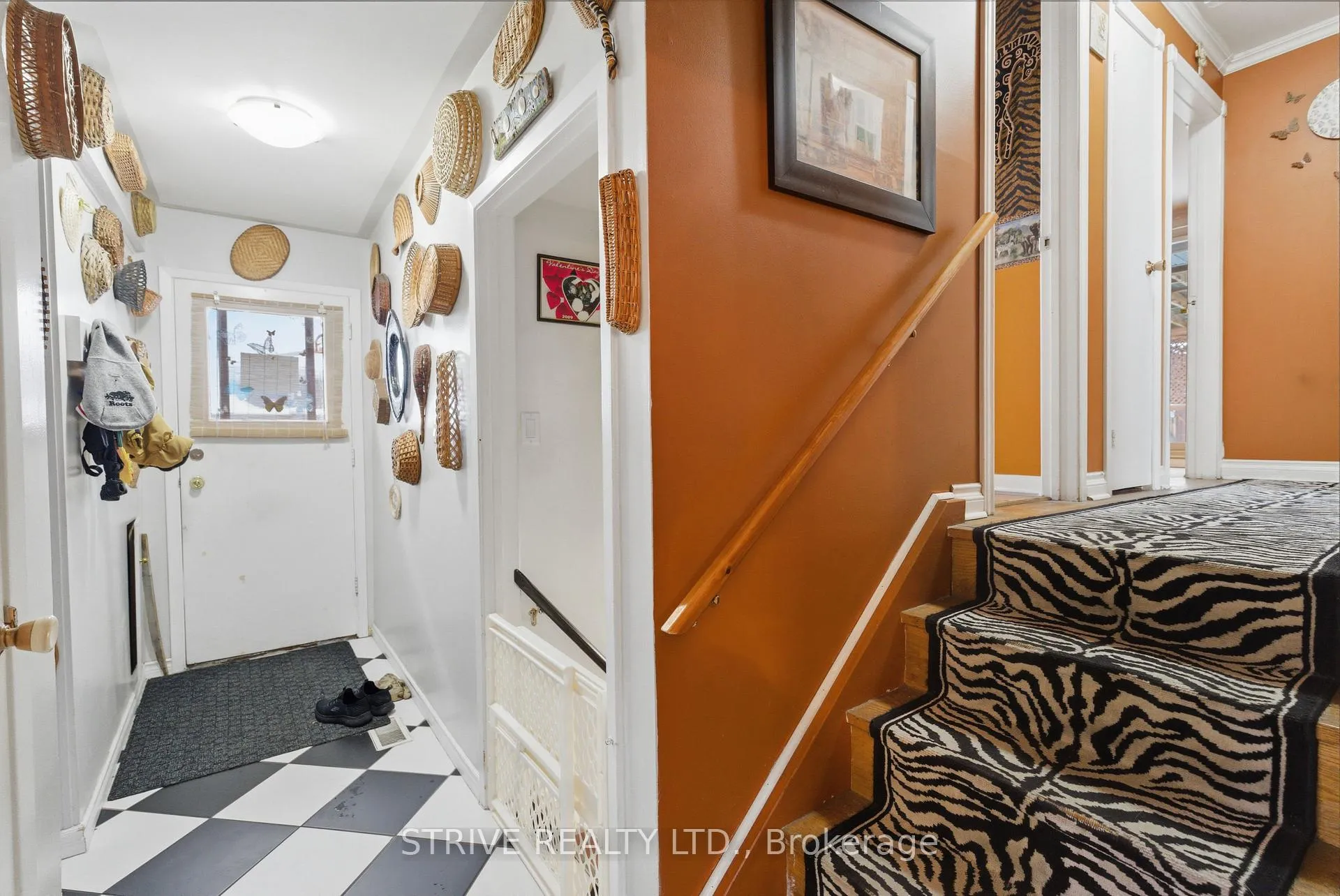 Photo 4 of 620 Dundee Avenue, Oshawa, McLaughlin — HOMEH